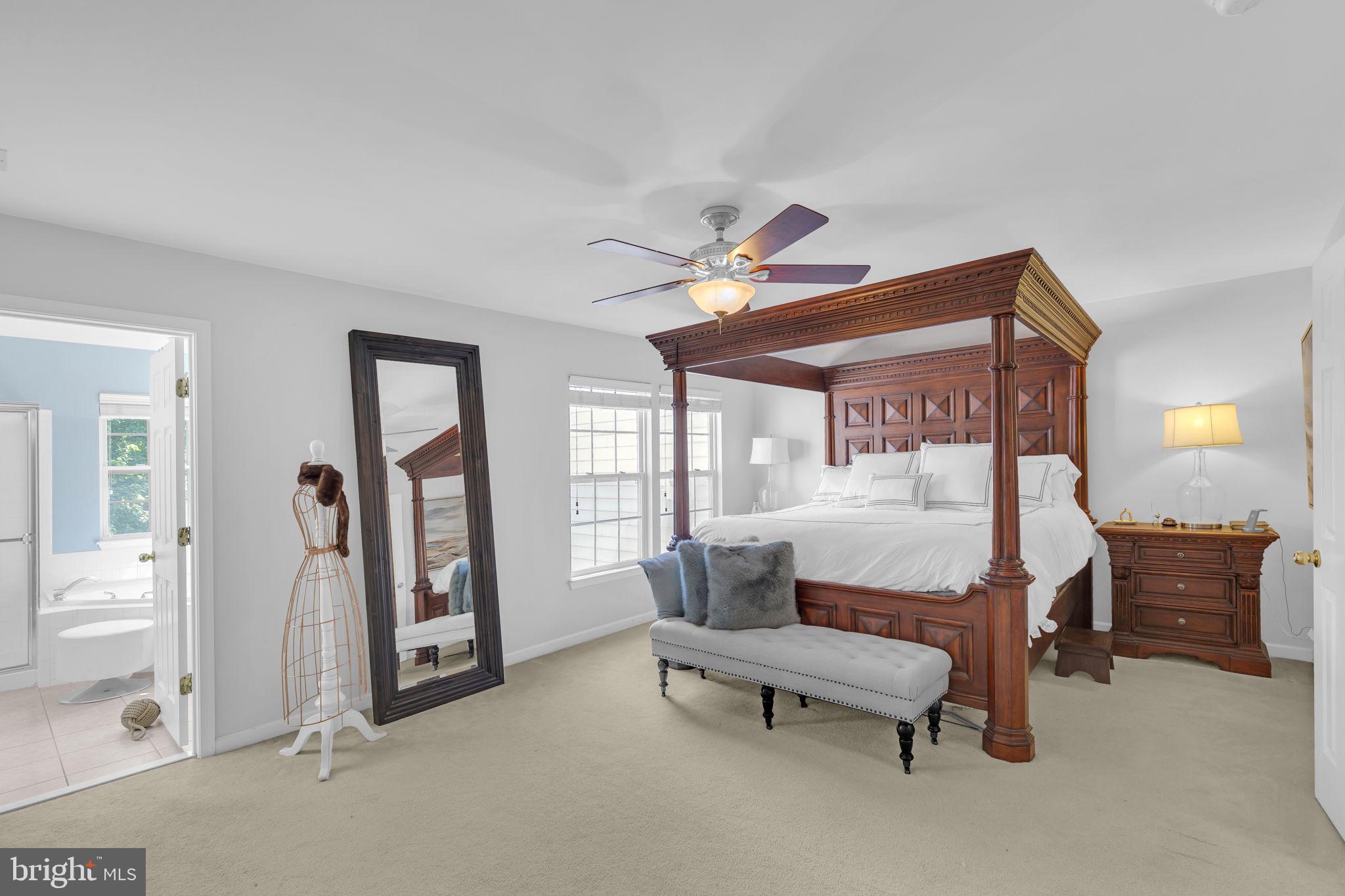 THE LANDINGS AT RIVER OAKS - Residential