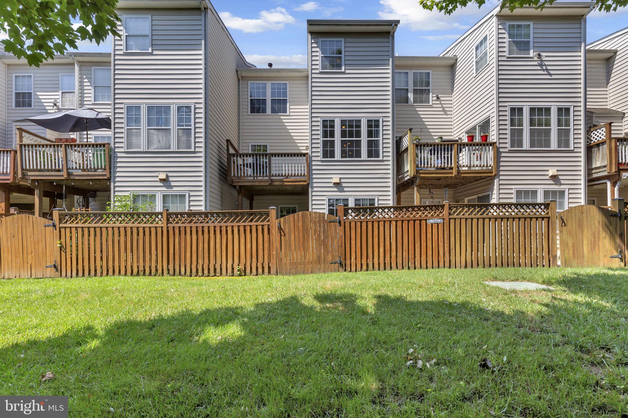 THE LANDINGS AT RIVER OAKS - Residential