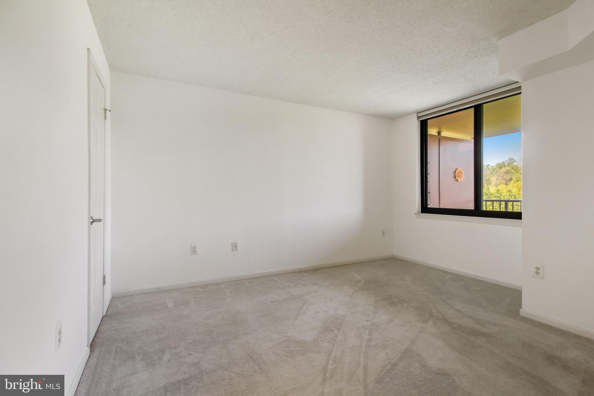 GROSVENOR PARK - Residential Lease