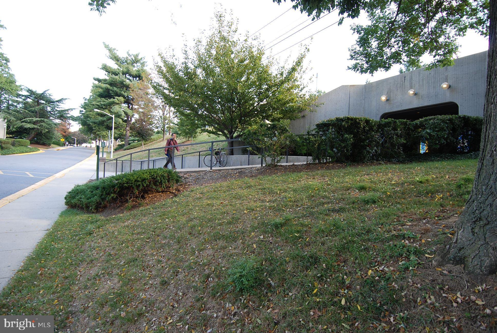 GROSVENOR PARK - Residential Lease