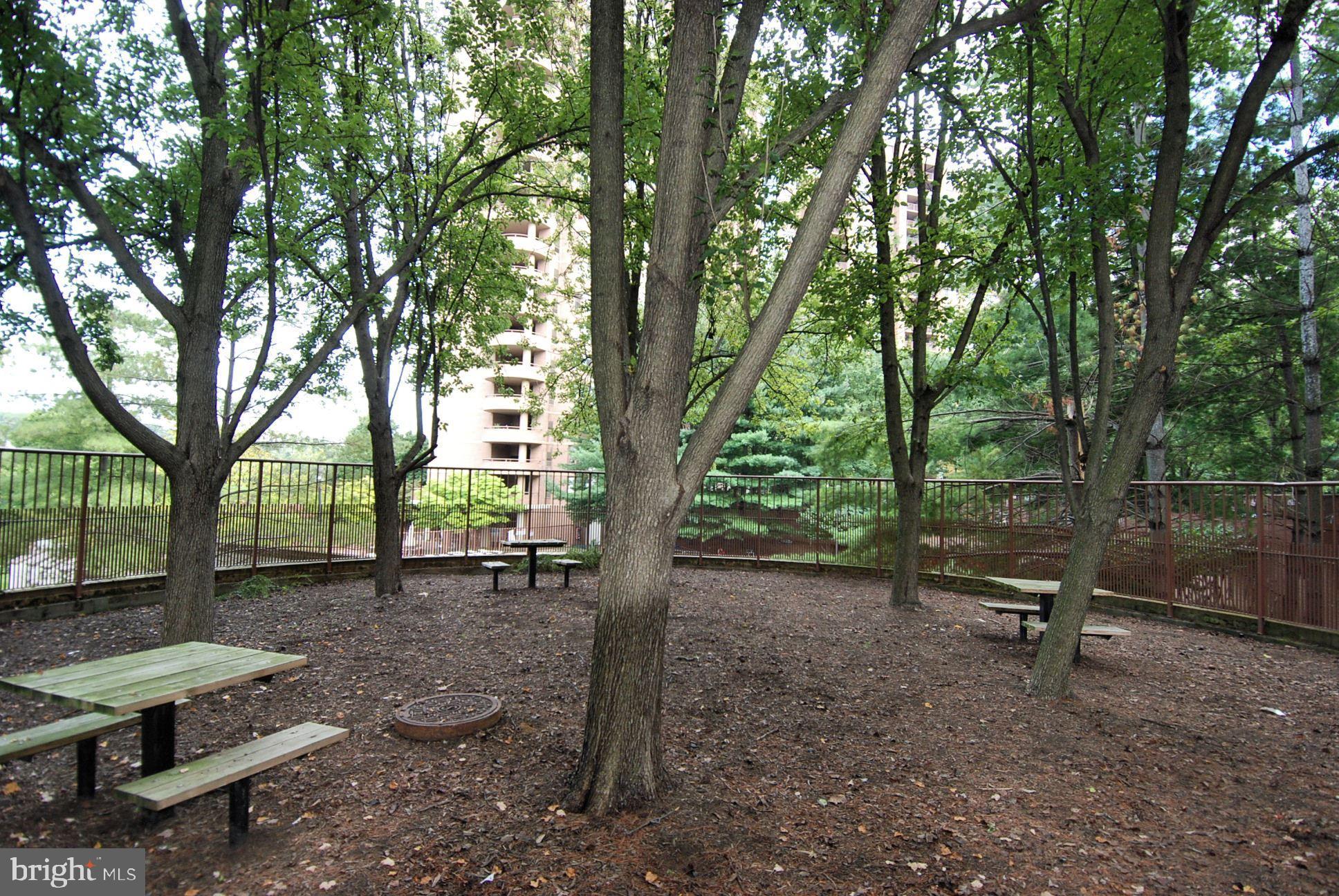 GROSVENOR PARK - Residential Lease