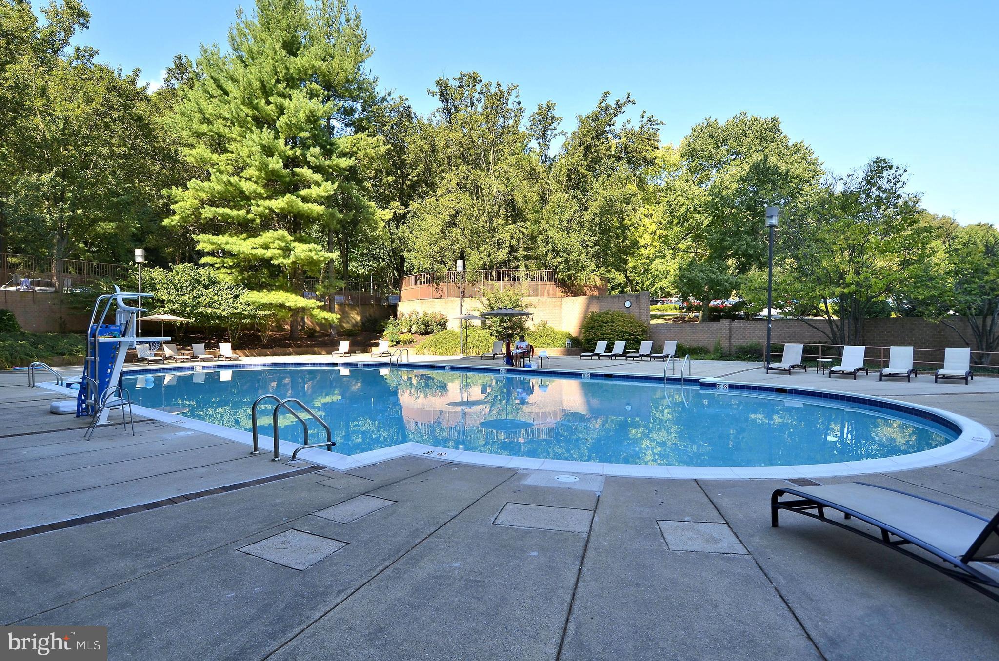 GROSVENOR PARK - Residential Lease