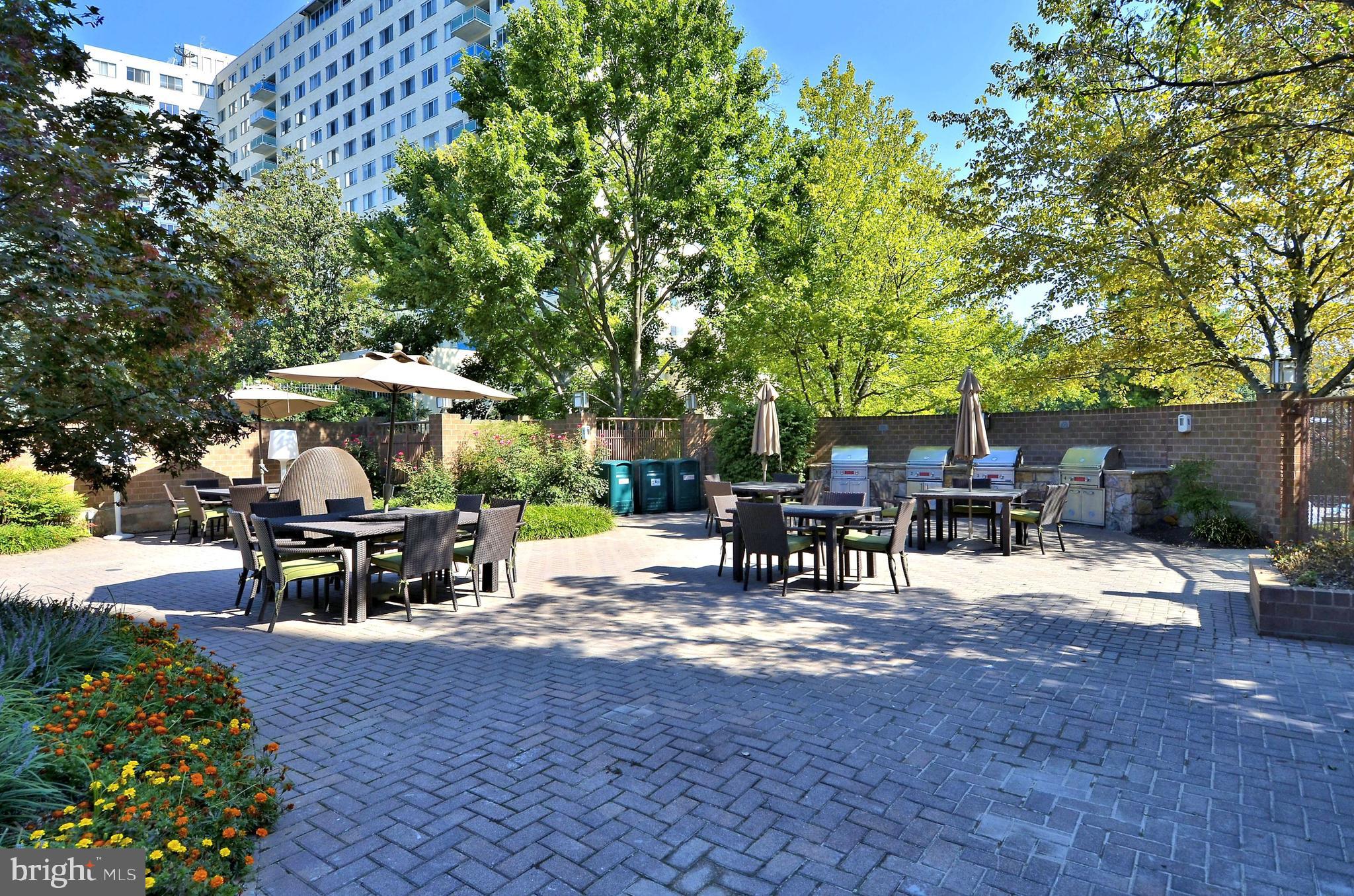 GROSVENOR PARK - Residential Lease