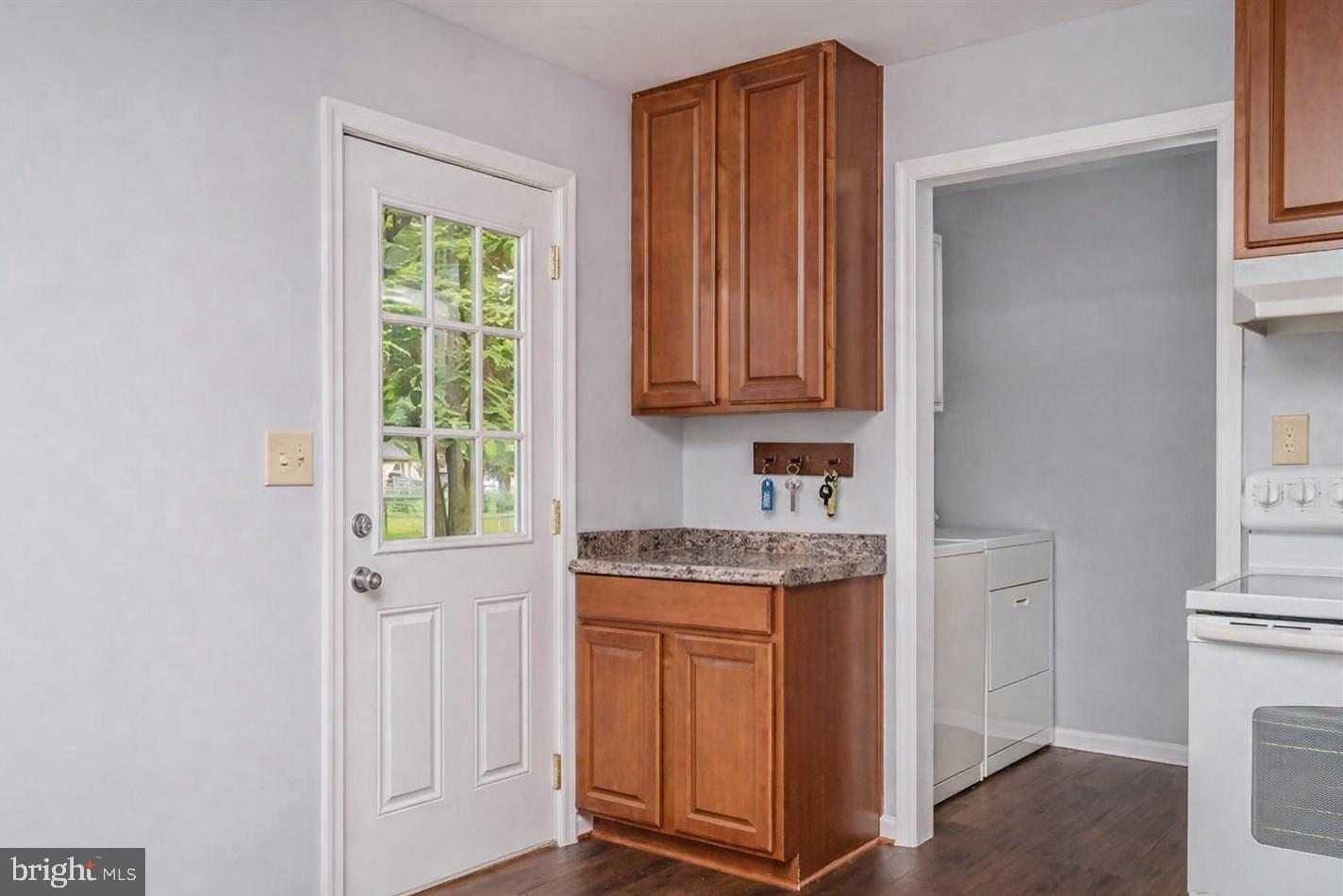 BROOKSIDE PARK - Residential