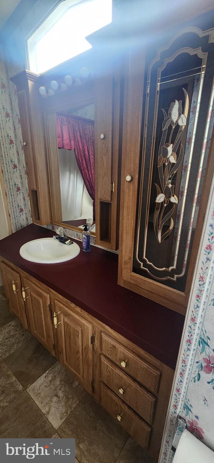 FRIEDEN MANOR - Residential