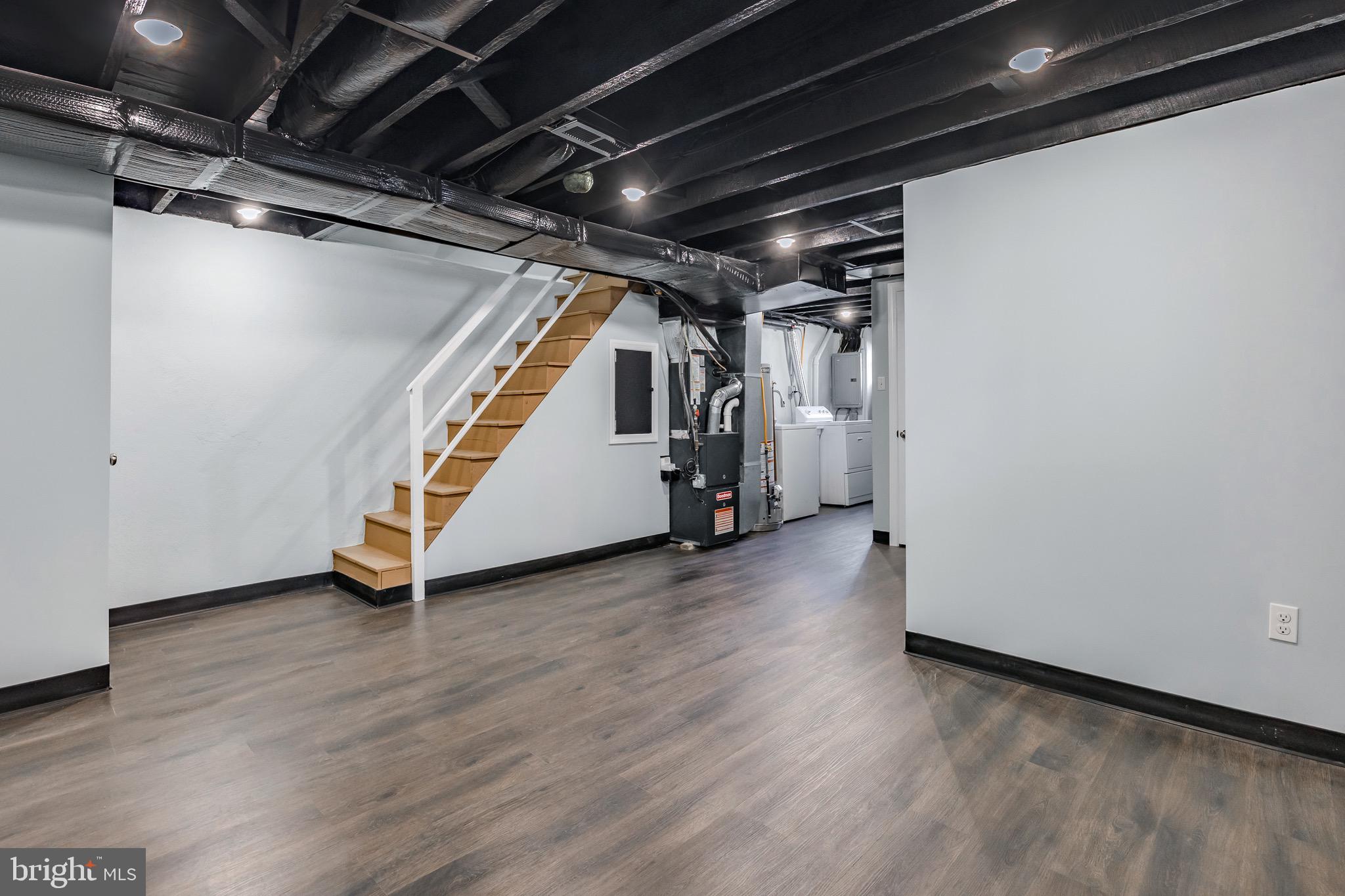 DREXEL PARK GARDEN - Residential