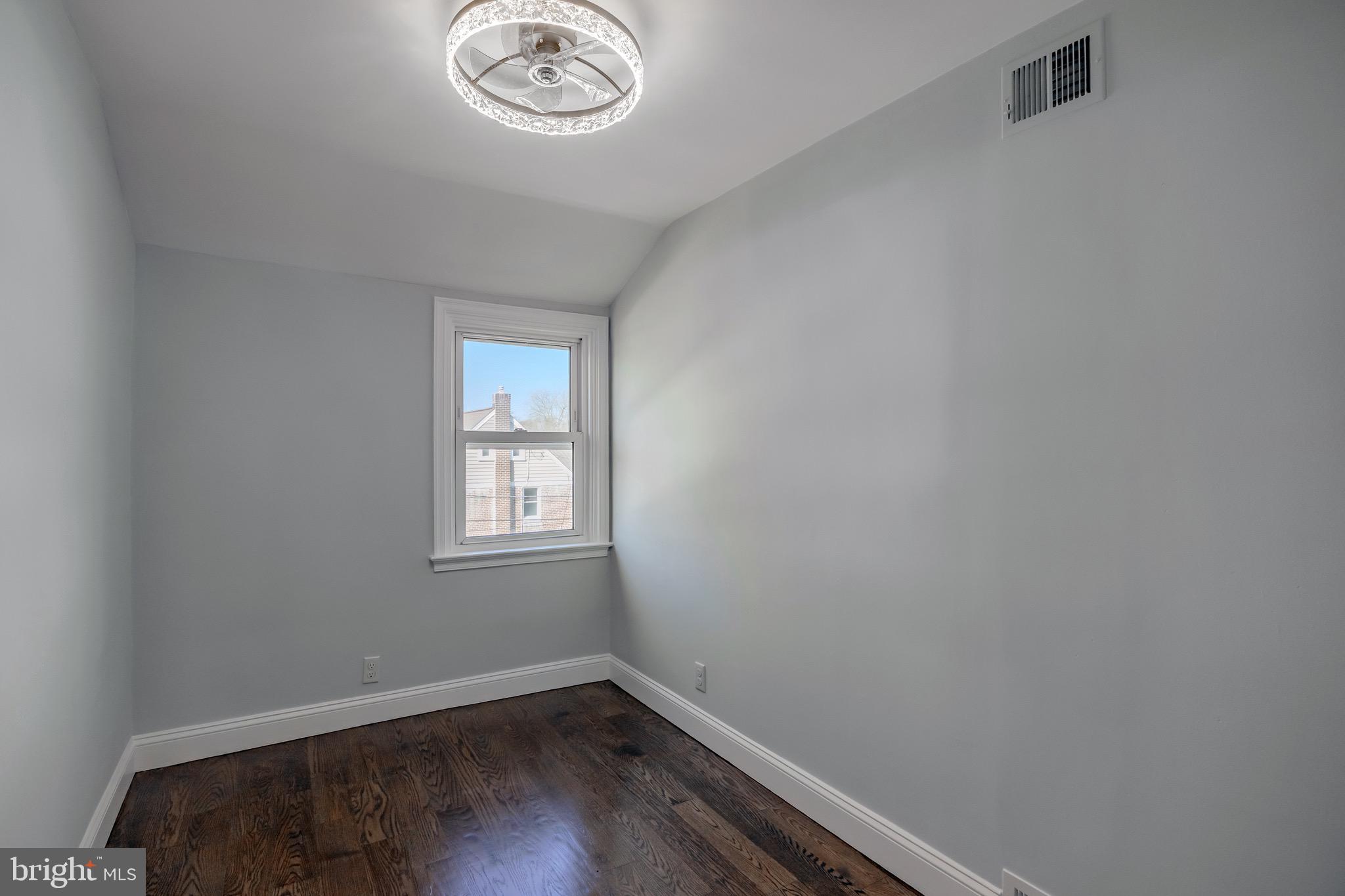 DREXEL PARK GARDEN - Residential