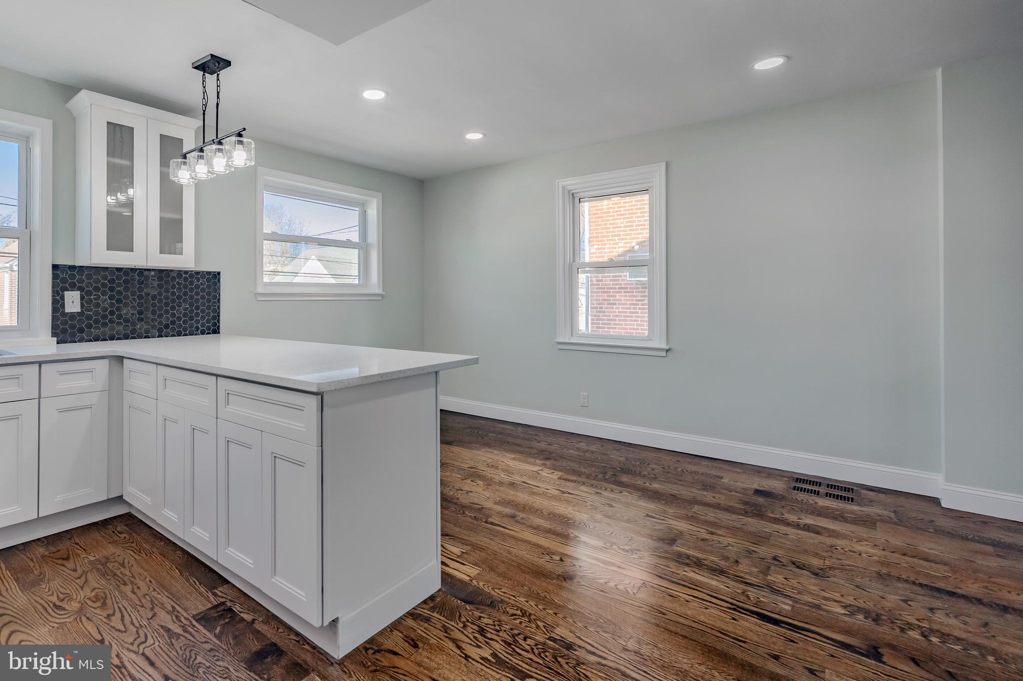 DREXEL PARK GARDEN - Residential