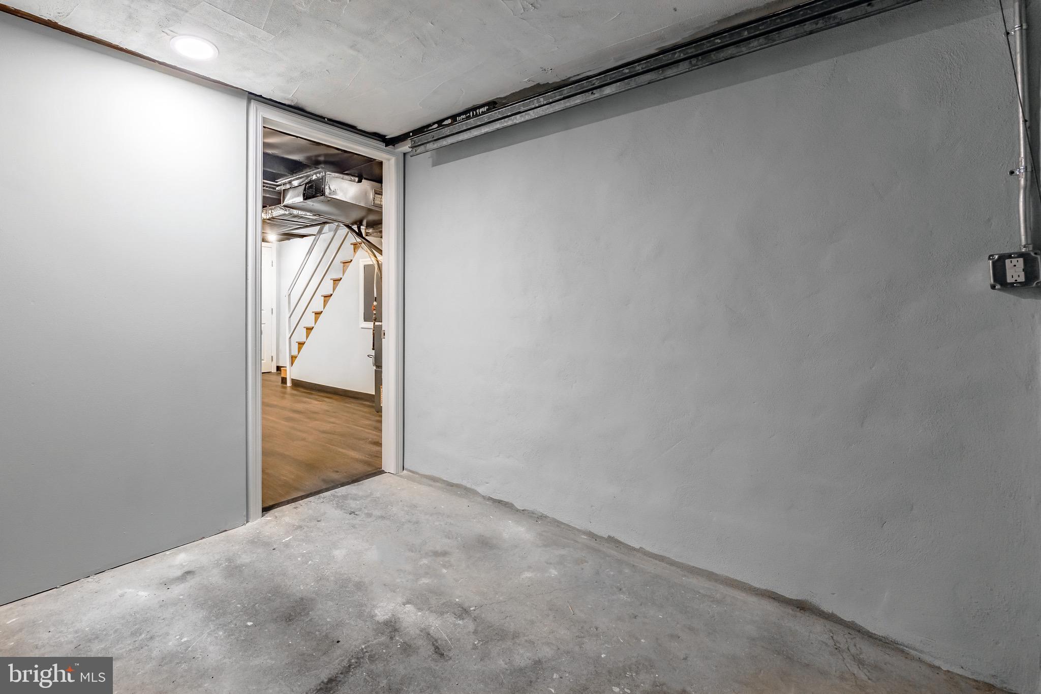 DREXEL PARK GARDEN - Residential