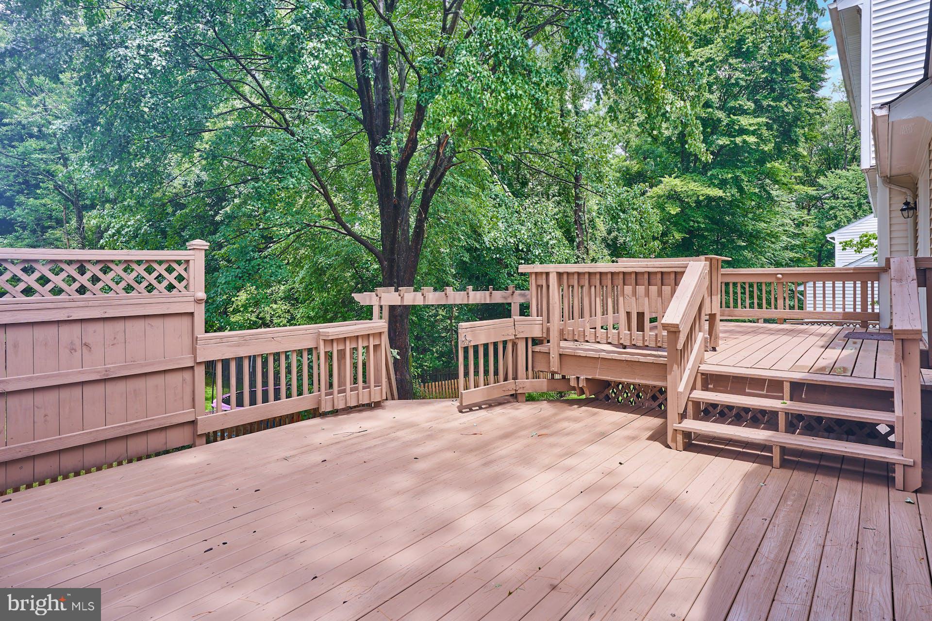 RIDGE ROAD ESTS - Residential