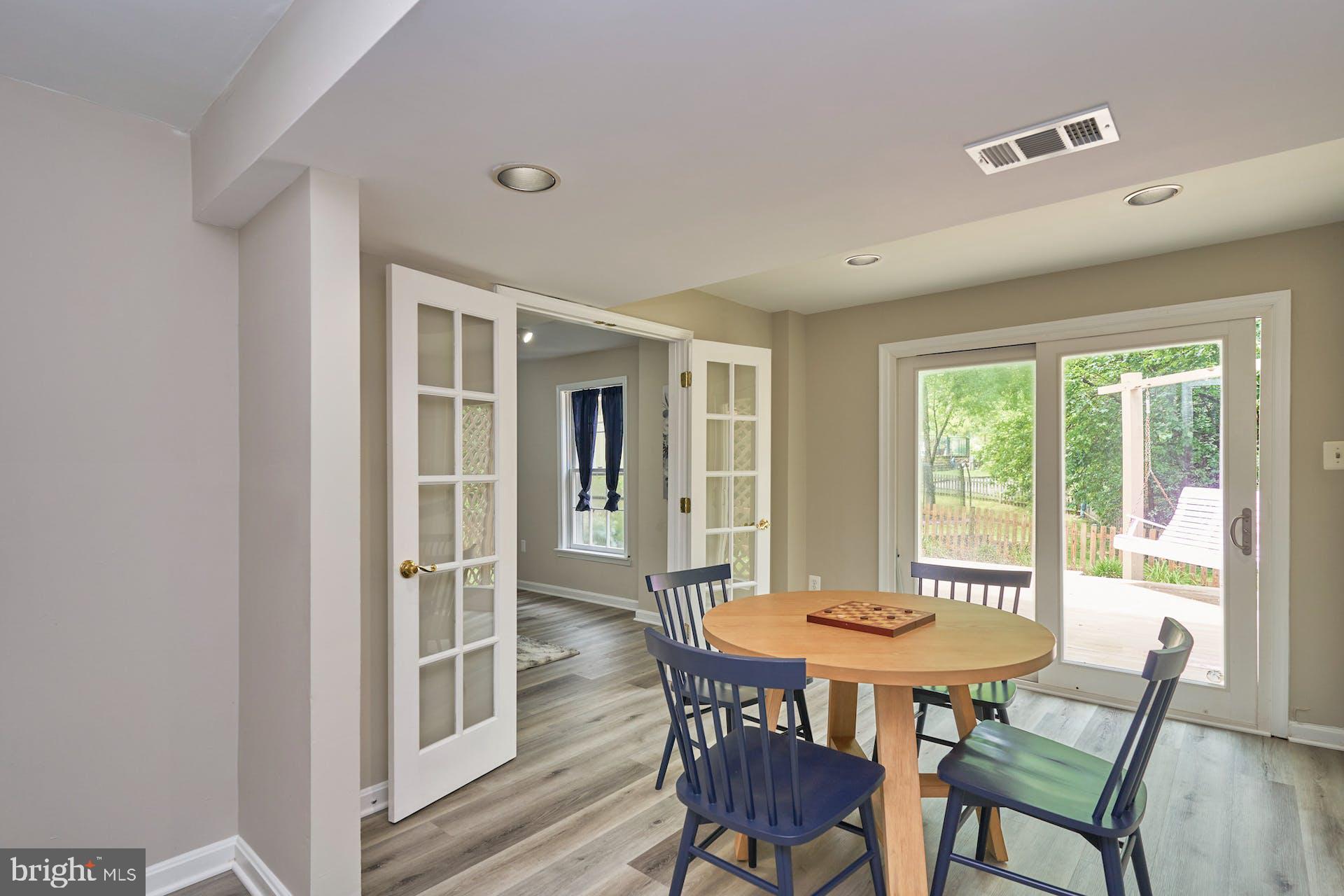 RIDGE ROAD ESTS - Residential