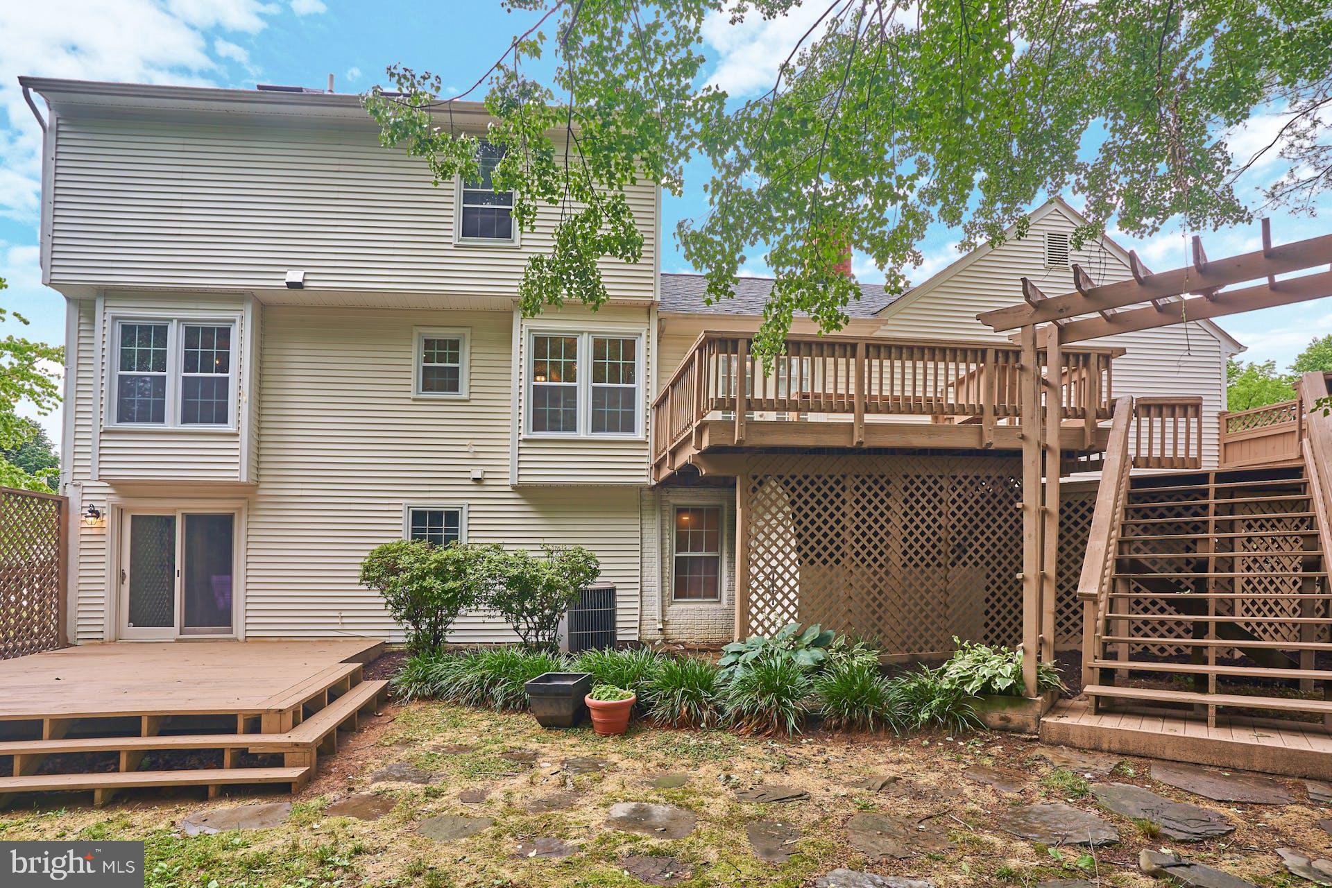 RIDGE ROAD ESTS - Residential