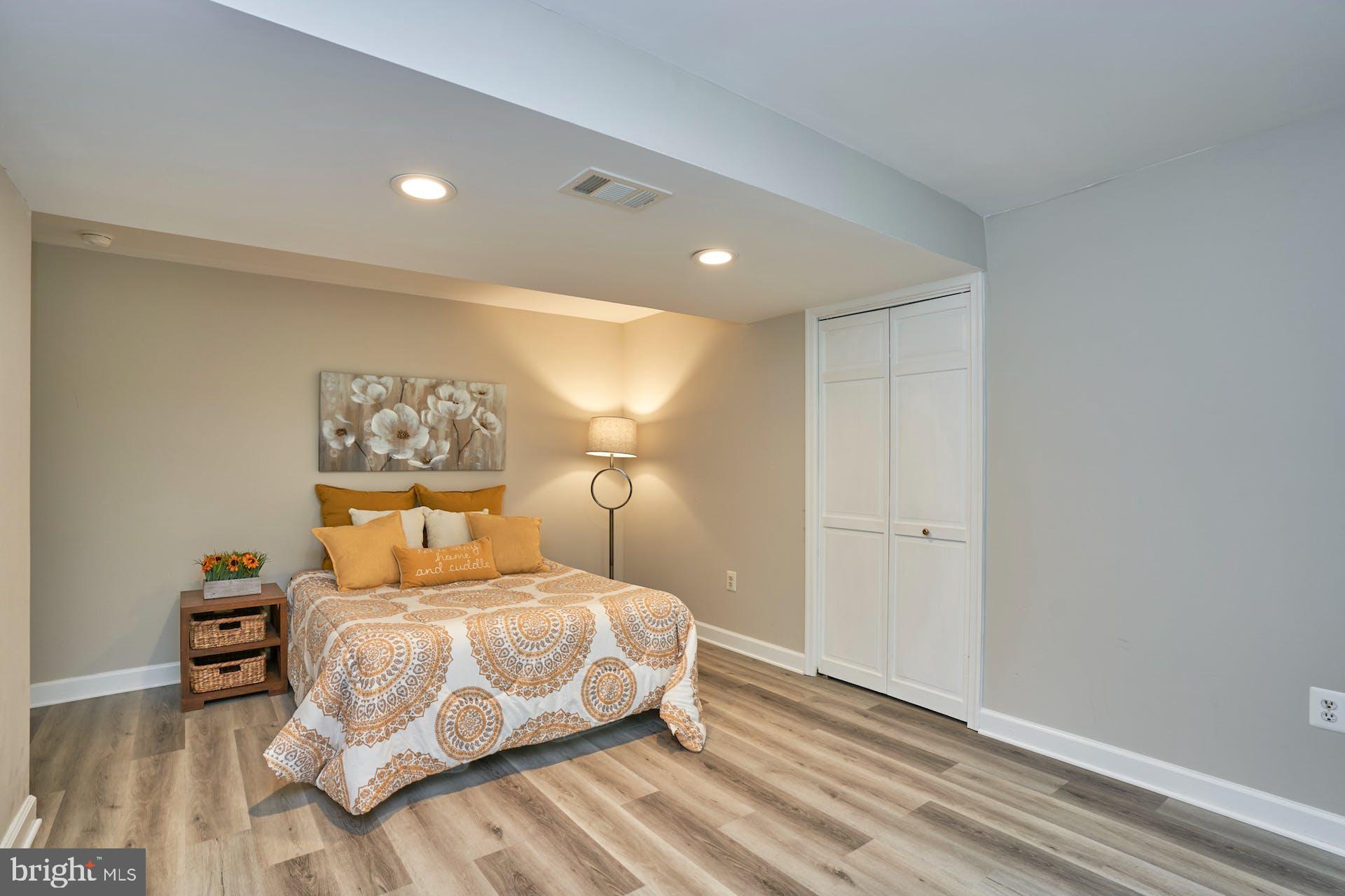 RIDGE ROAD ESTS - Residential