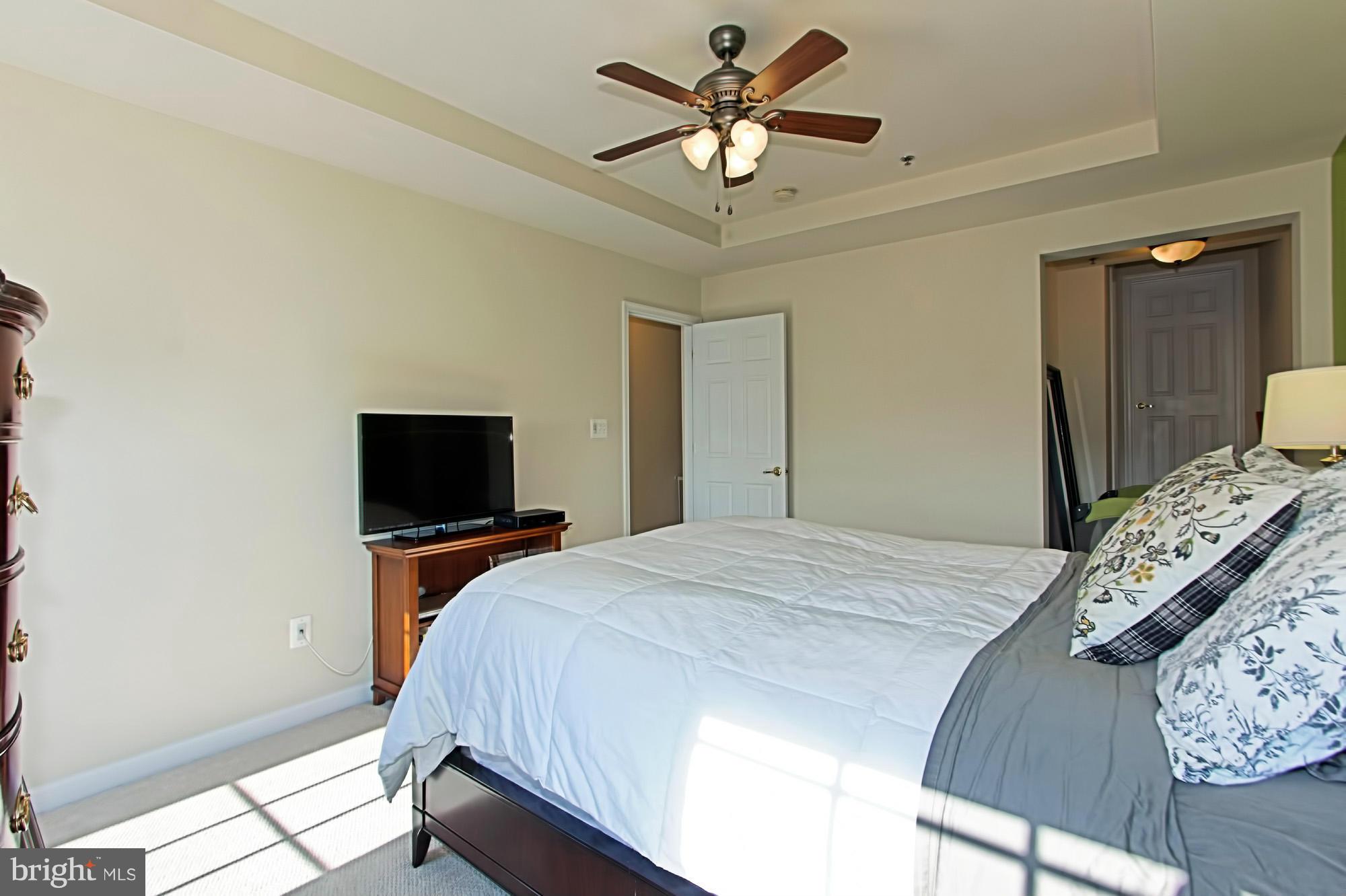 GROVETON WOODS - Residential