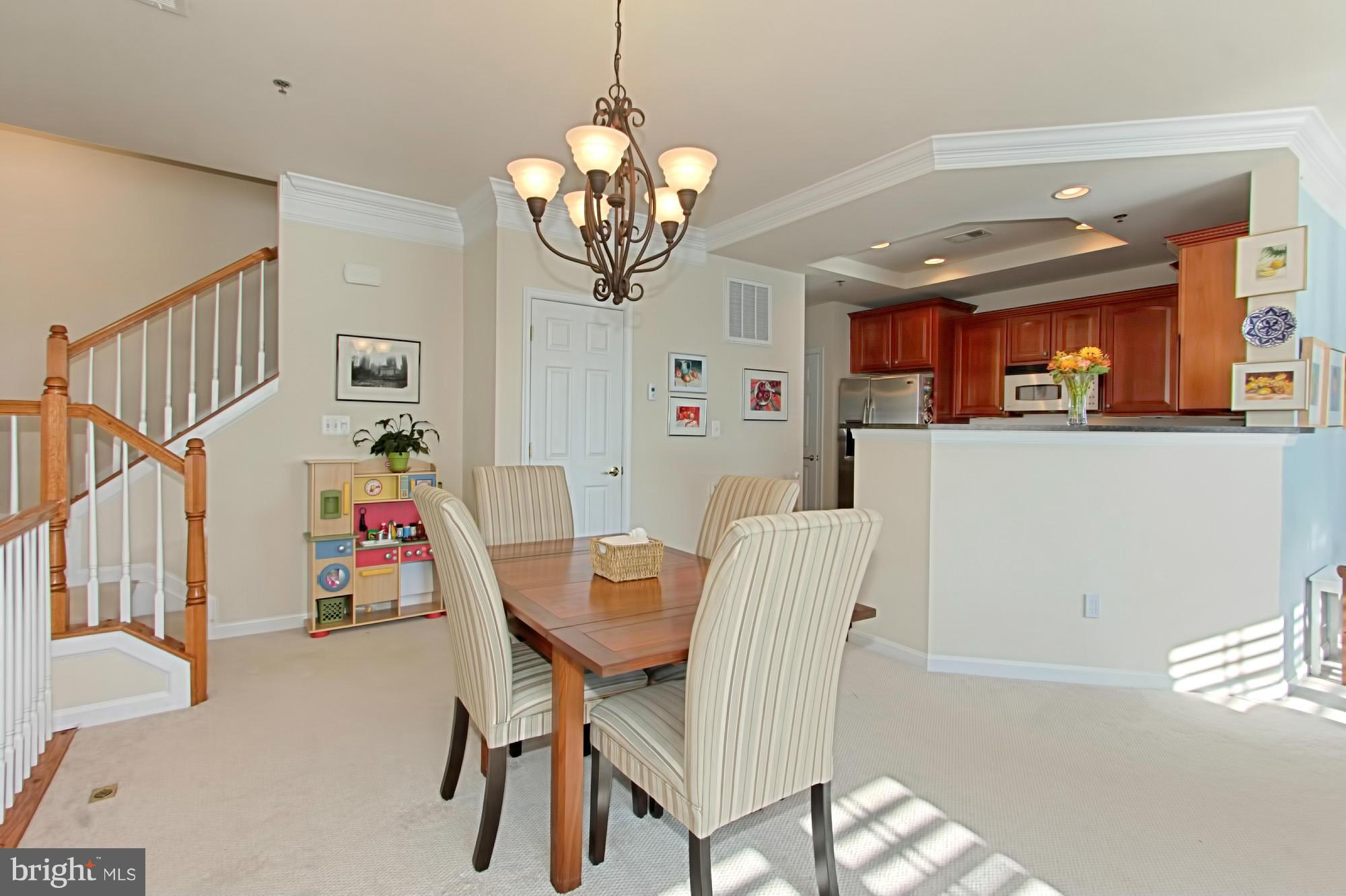 GROVETON WOODS - Residential