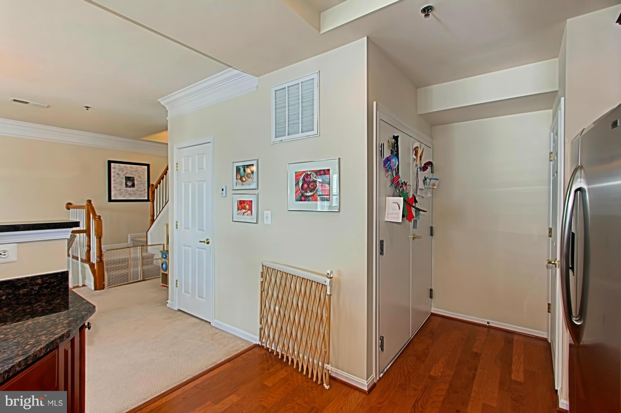 GROVETON WOODS - Residential