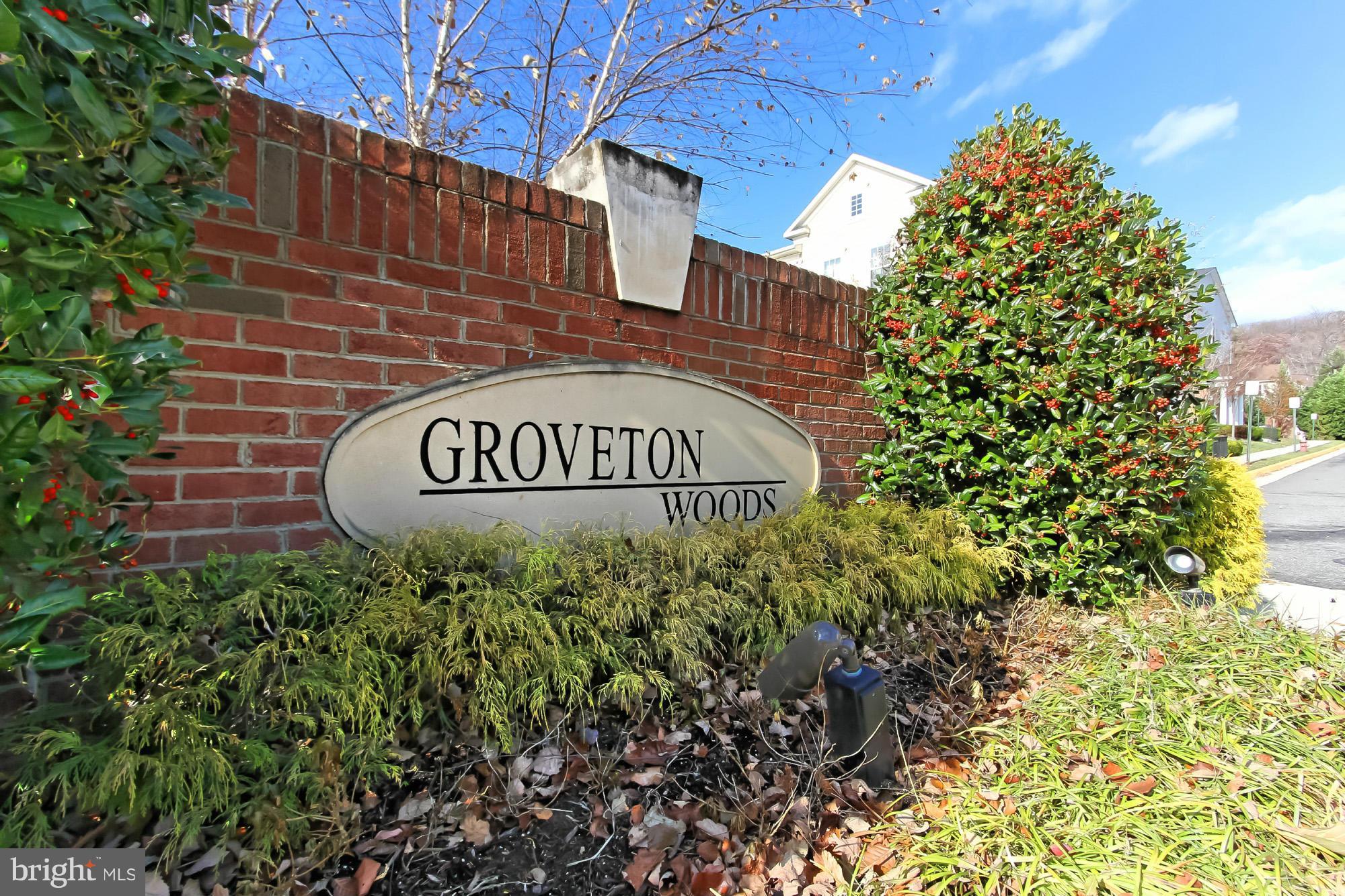 GROVETON WOODS - Residential