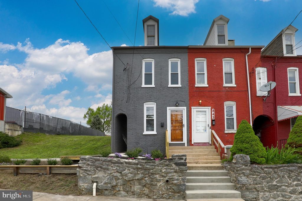 Photo of 841 LANCASTER AVE, COLUMBIA, PA 17512 (MLS # PALA2032922)