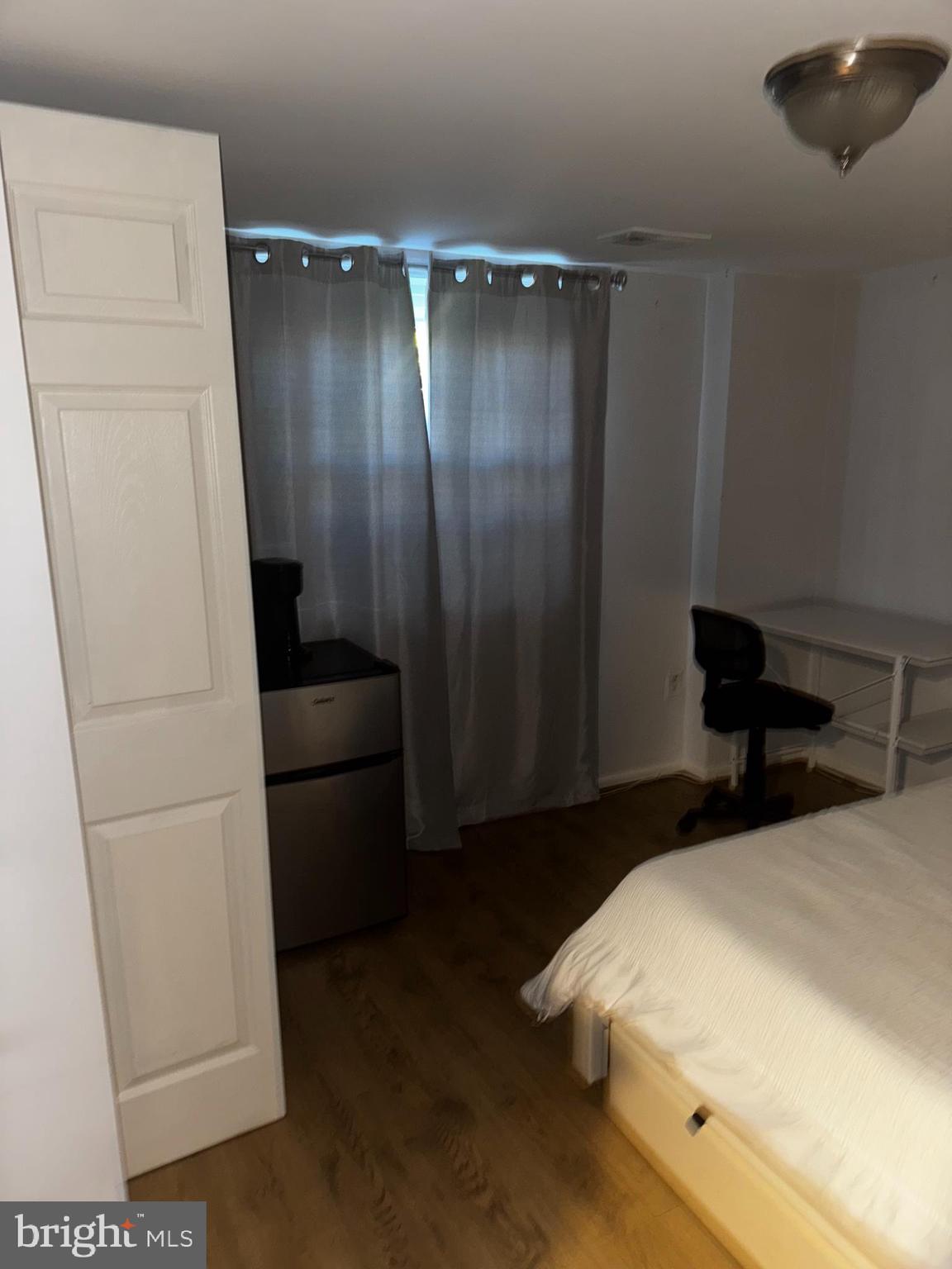 HUNTINGTON AT MT VERNON - Residential Lease