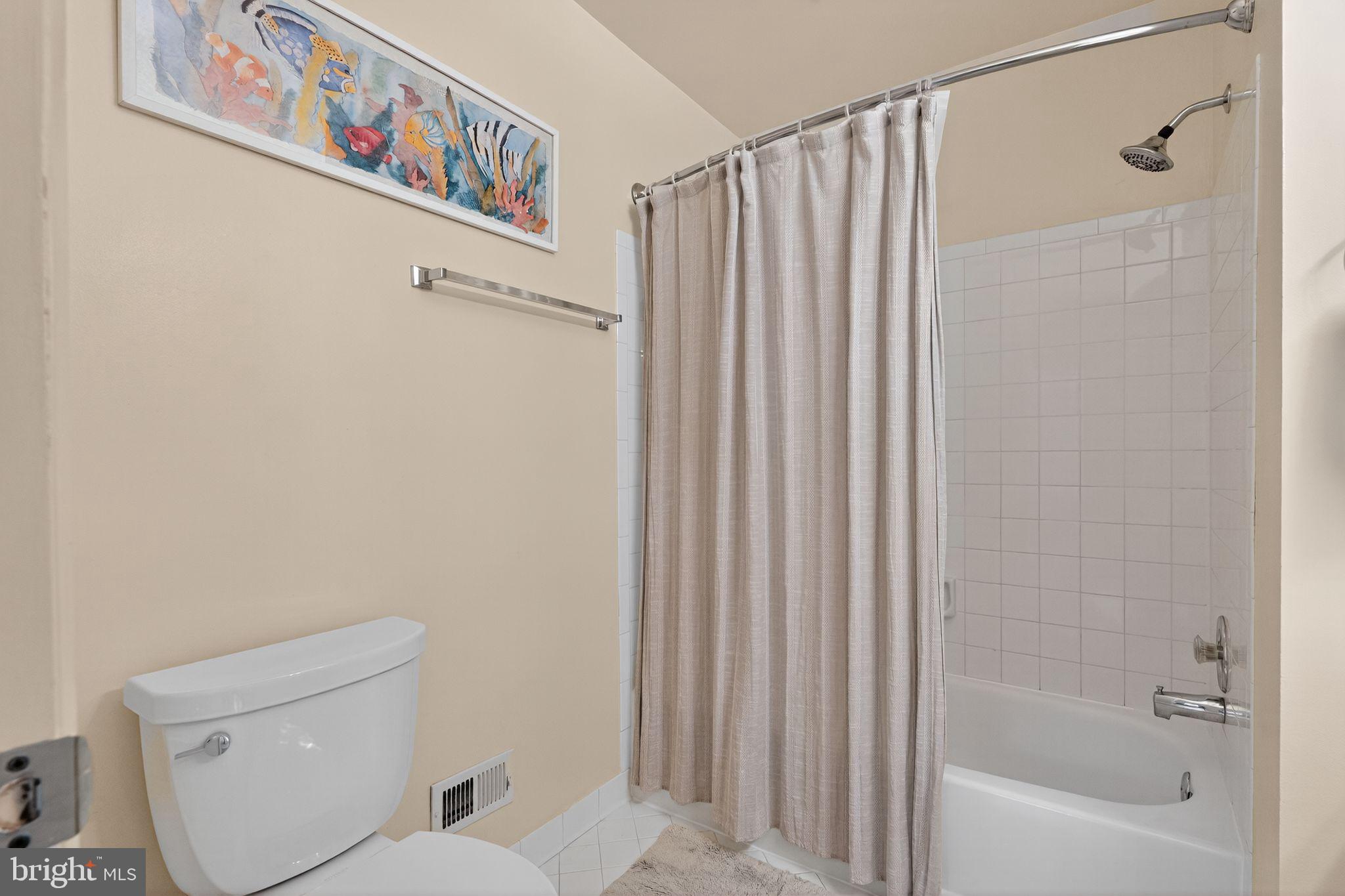 CHURCHILL TOWN SECTOR - Residential