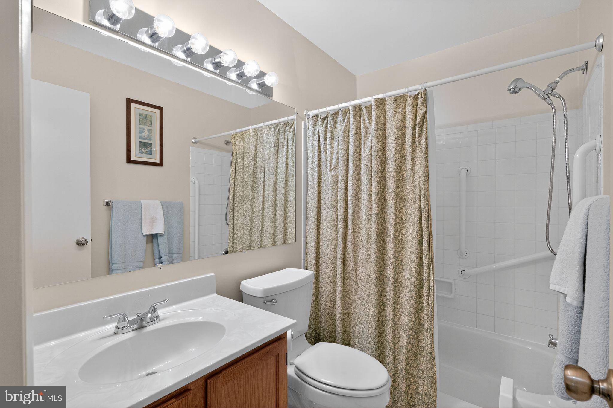 CHURCHILL TOWN SECTOR - Residential