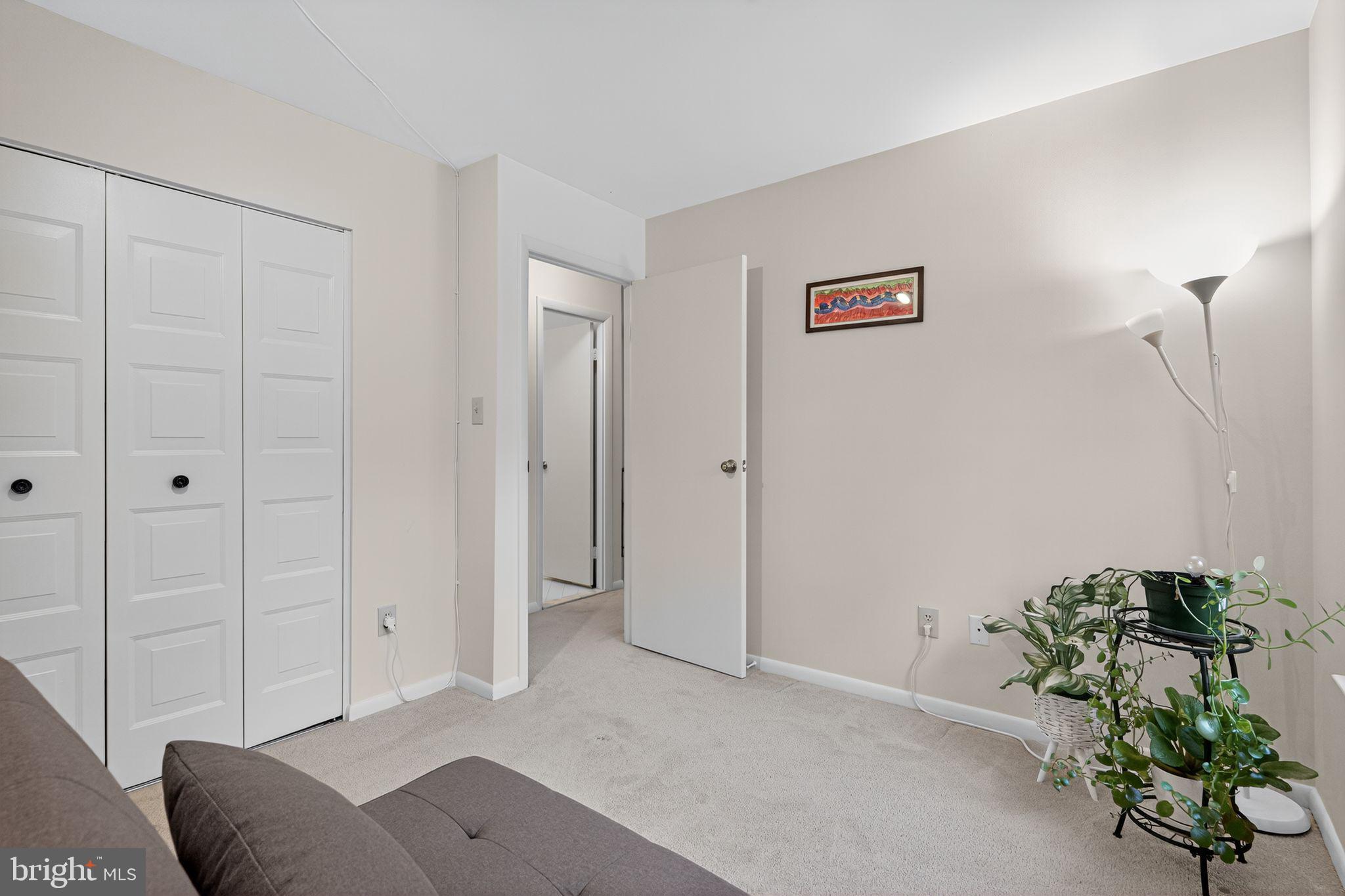 CHURCHILL TOWN SECTOR - Residential