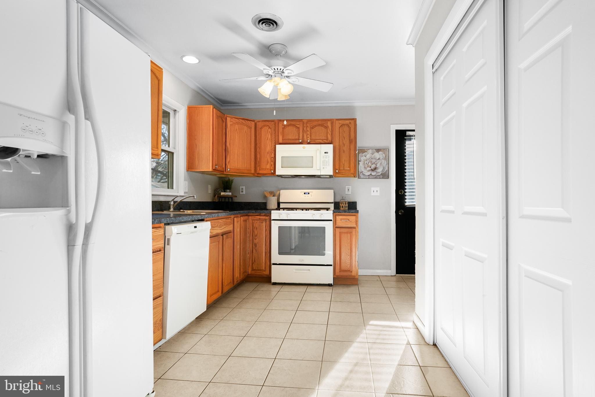 CHESTER HARBOR - Residential