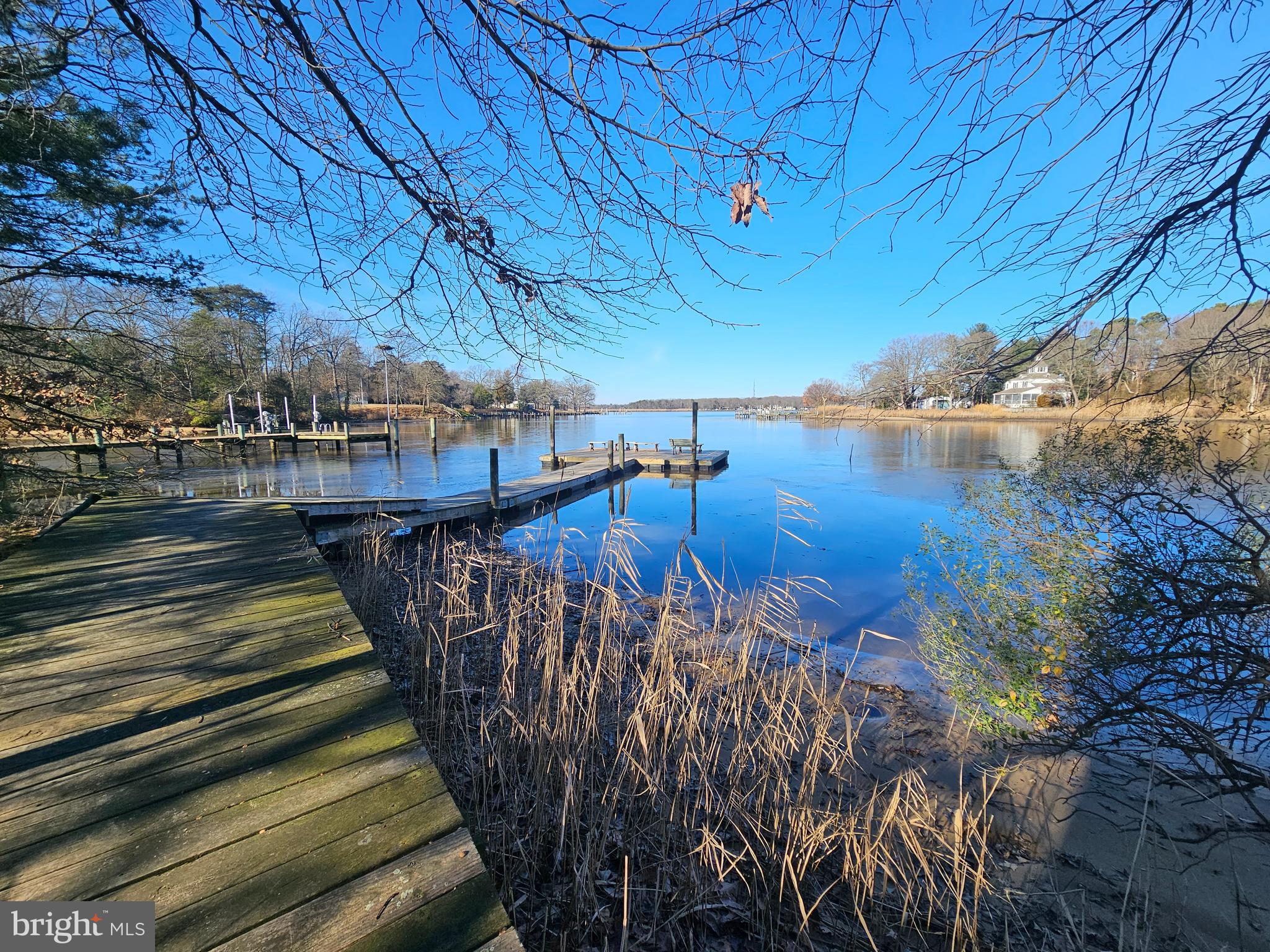 CHESTER HARBOR - Residential