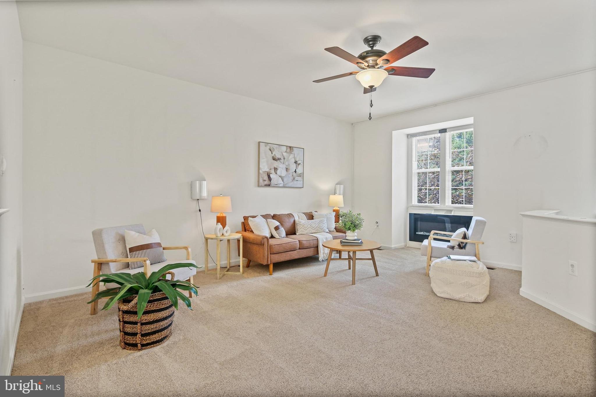 1305 CABELLO COURT