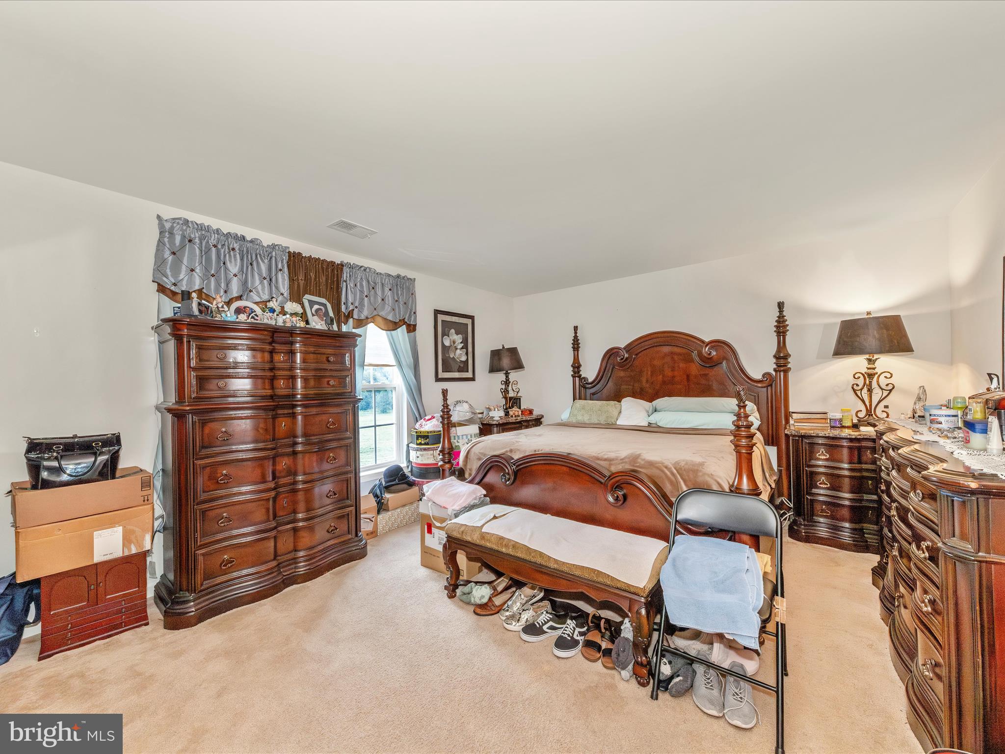 ARCHERS ROCK - Residential