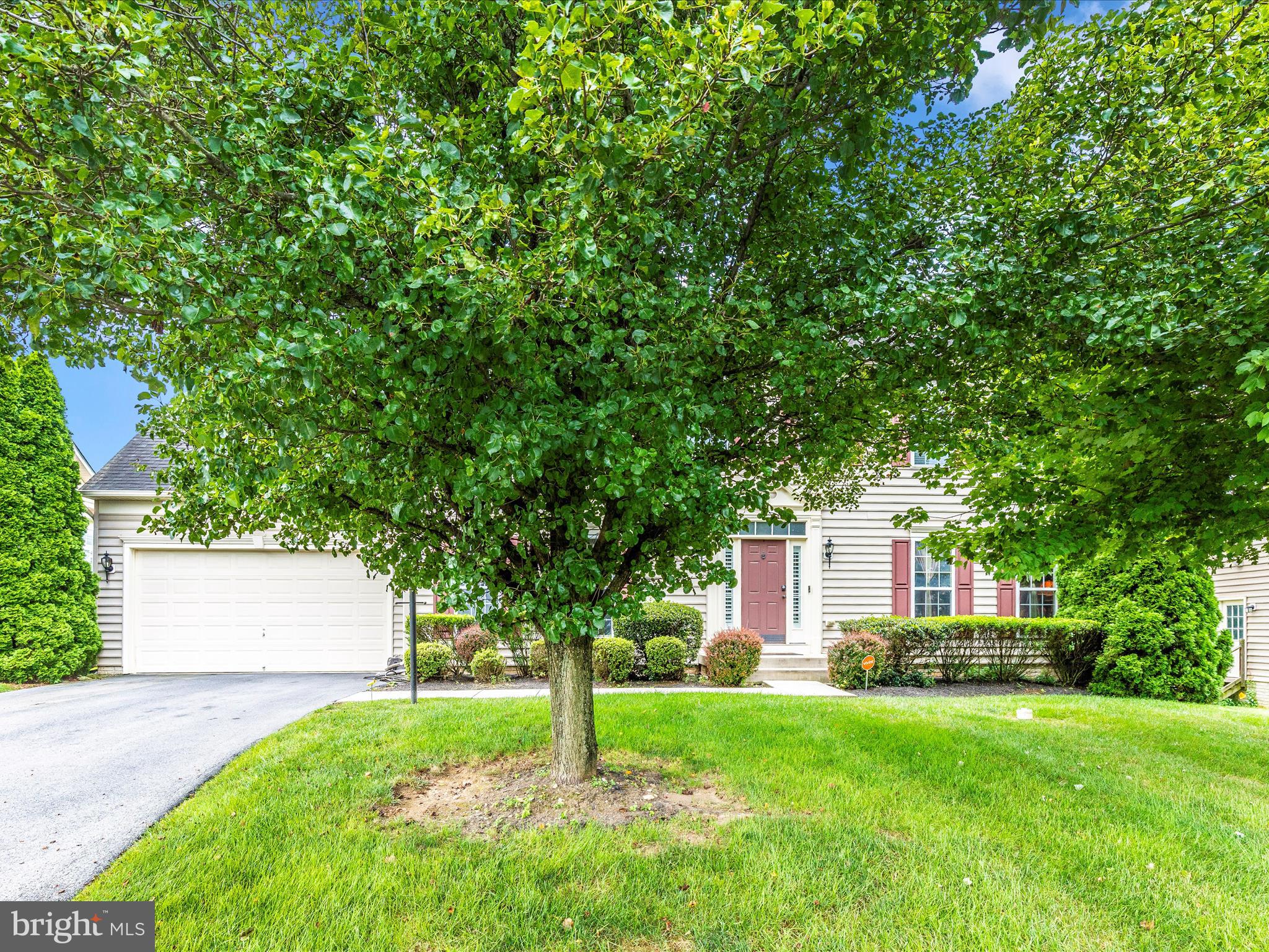 ARCHERS ROCK - Residential