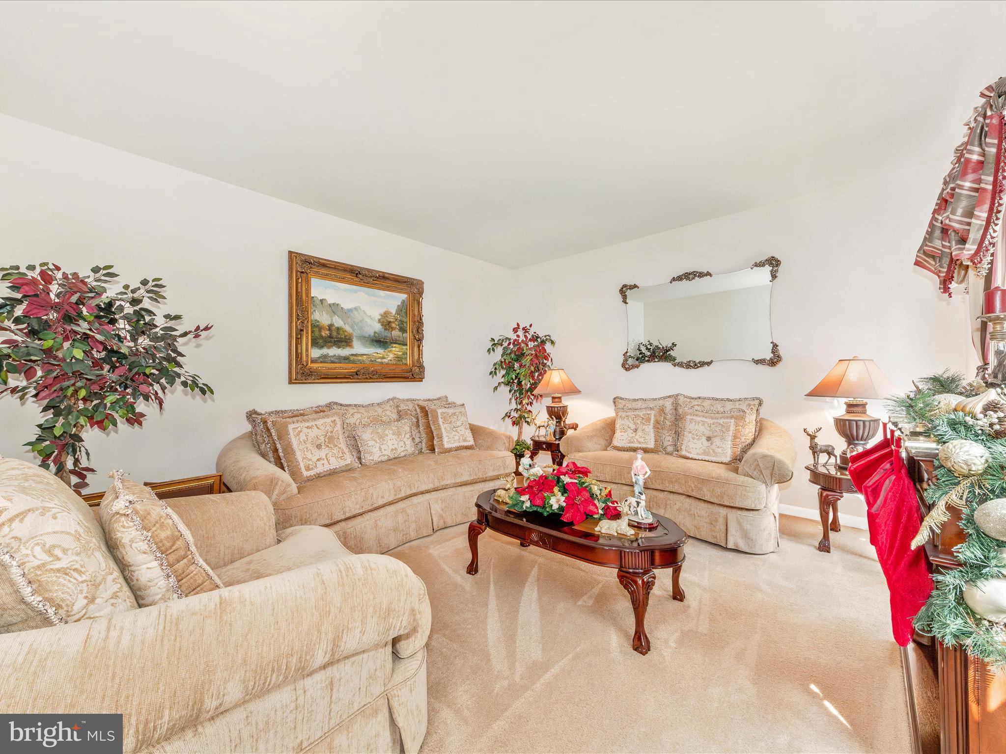 ARCHERS ROCK - Residential