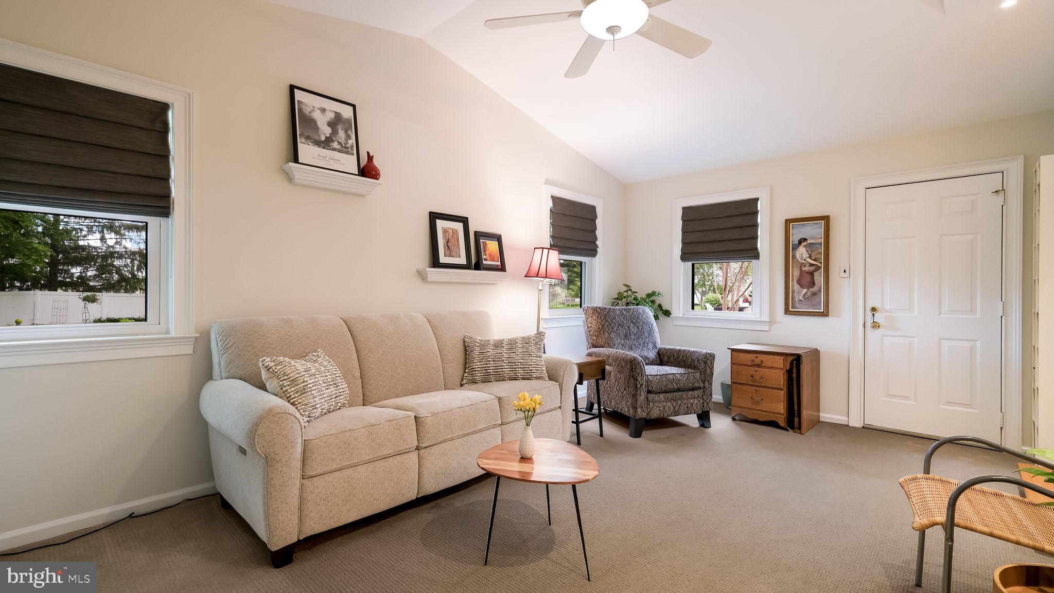 SILVER LAKE AT NEW - Residential