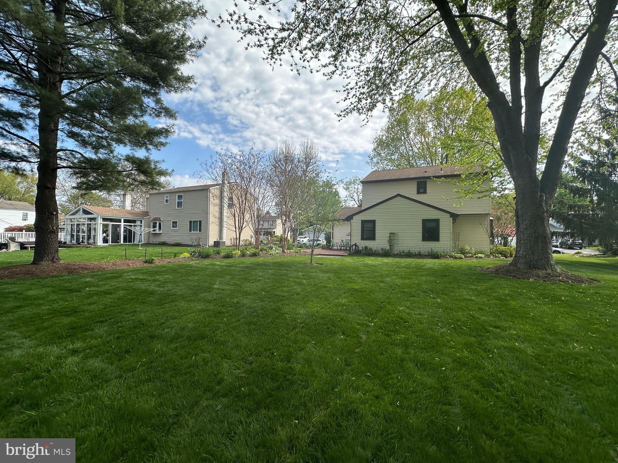 SILVER LAKE AT NEW - Residential