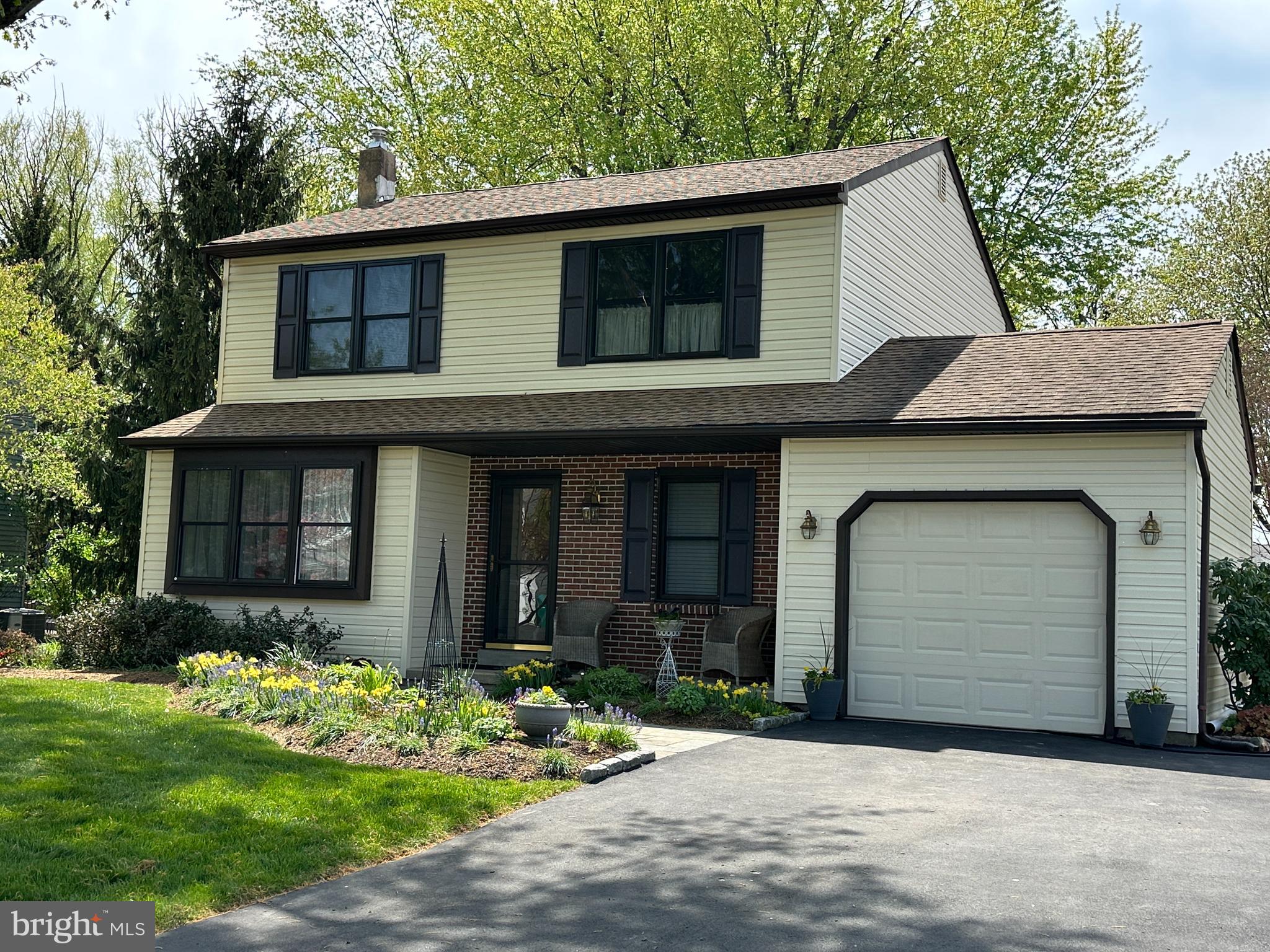 SILVER LAKE AT NEW - Residential