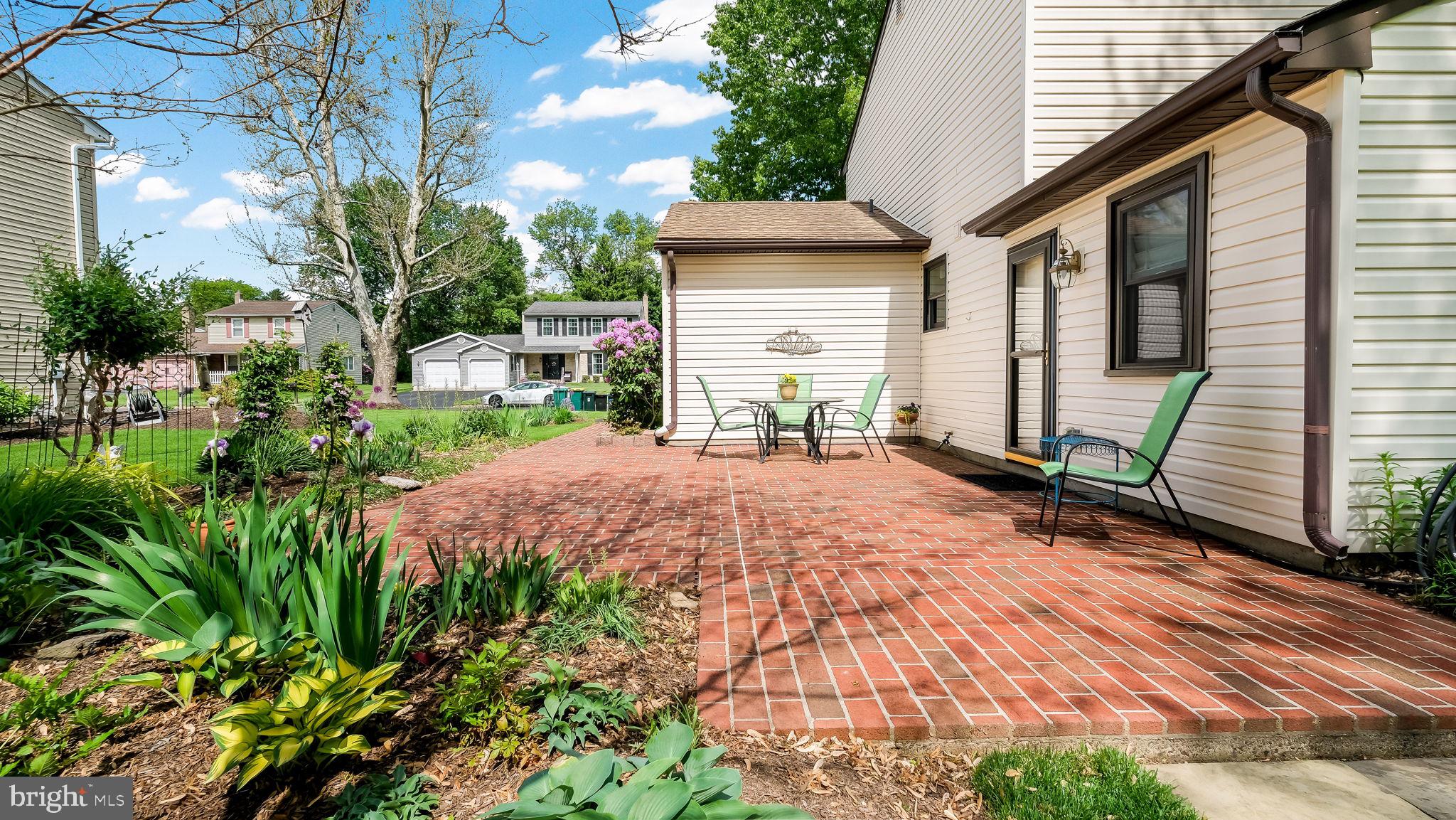 SILVER LAKE AT NEW - Residential
