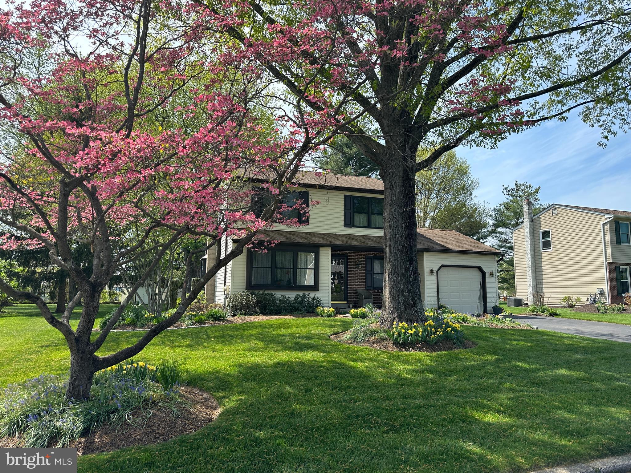 SILVER LAKE AT NEW - Residential