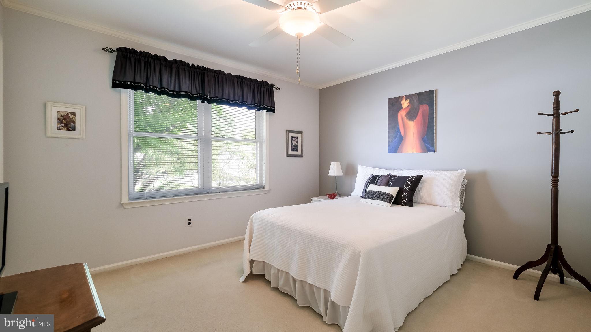 SILVER LAKE AT NEW - Residential