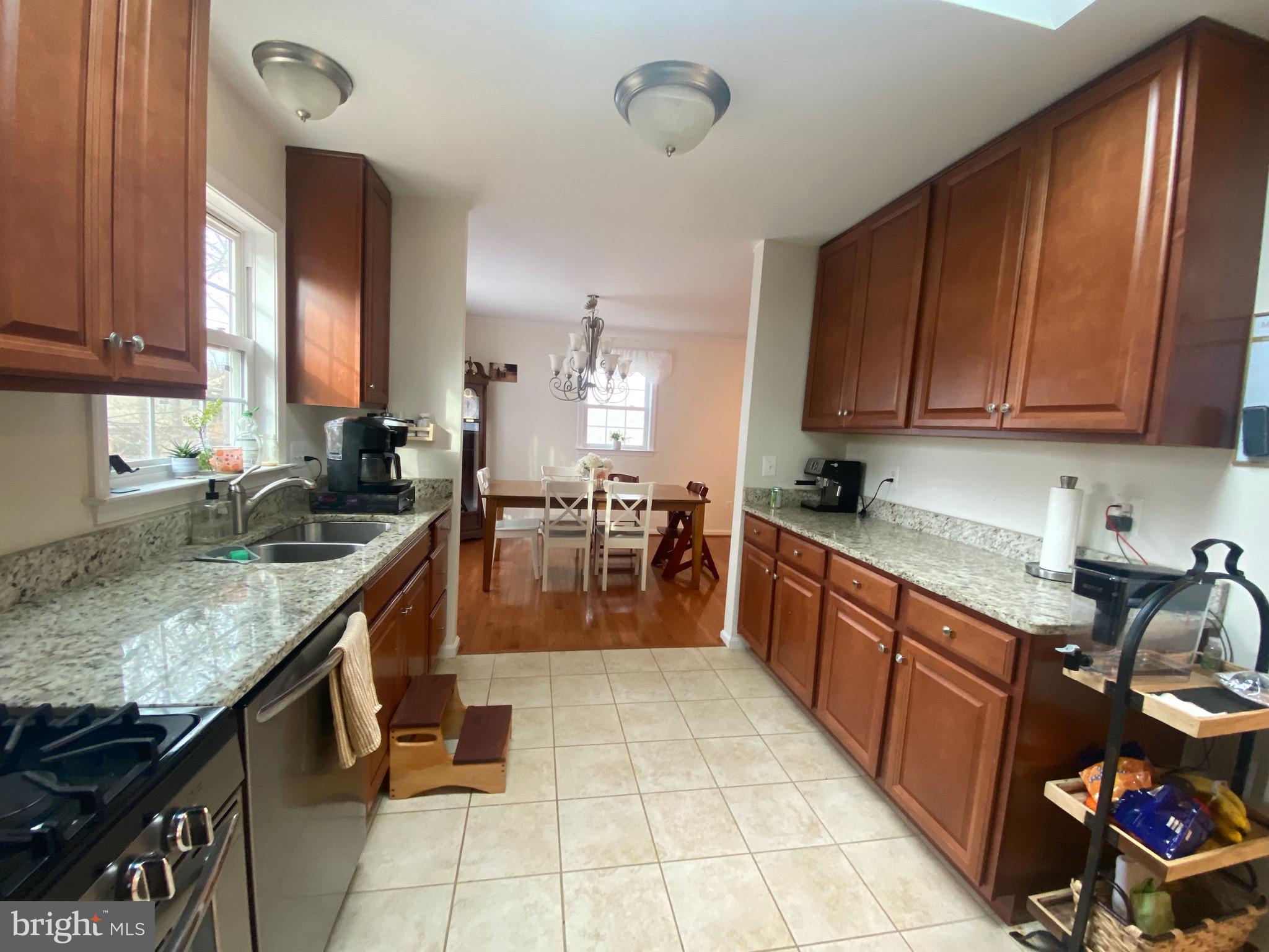 MOUNT VERNON HILLS - Residential Lease