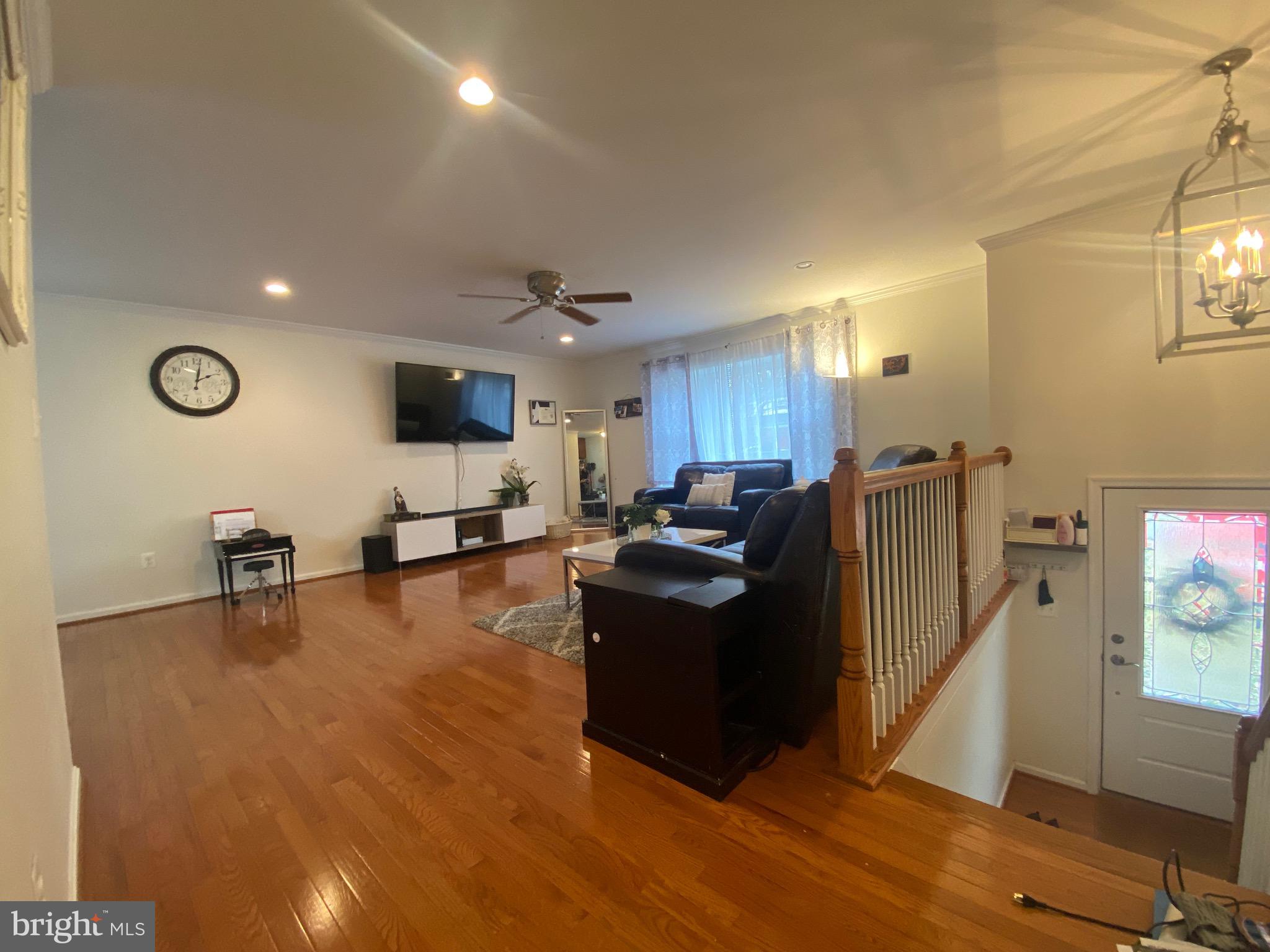 MOUNT VERNON HILLS - Residential Lease