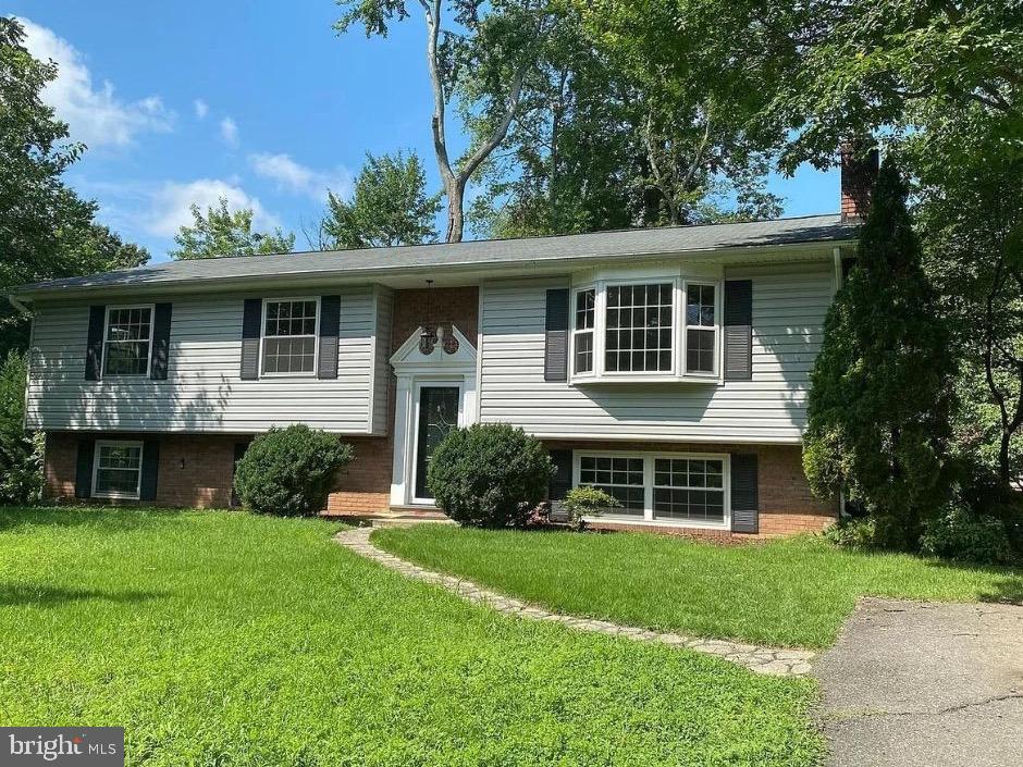 MOUNT VERNON HILLS - Residential Lease