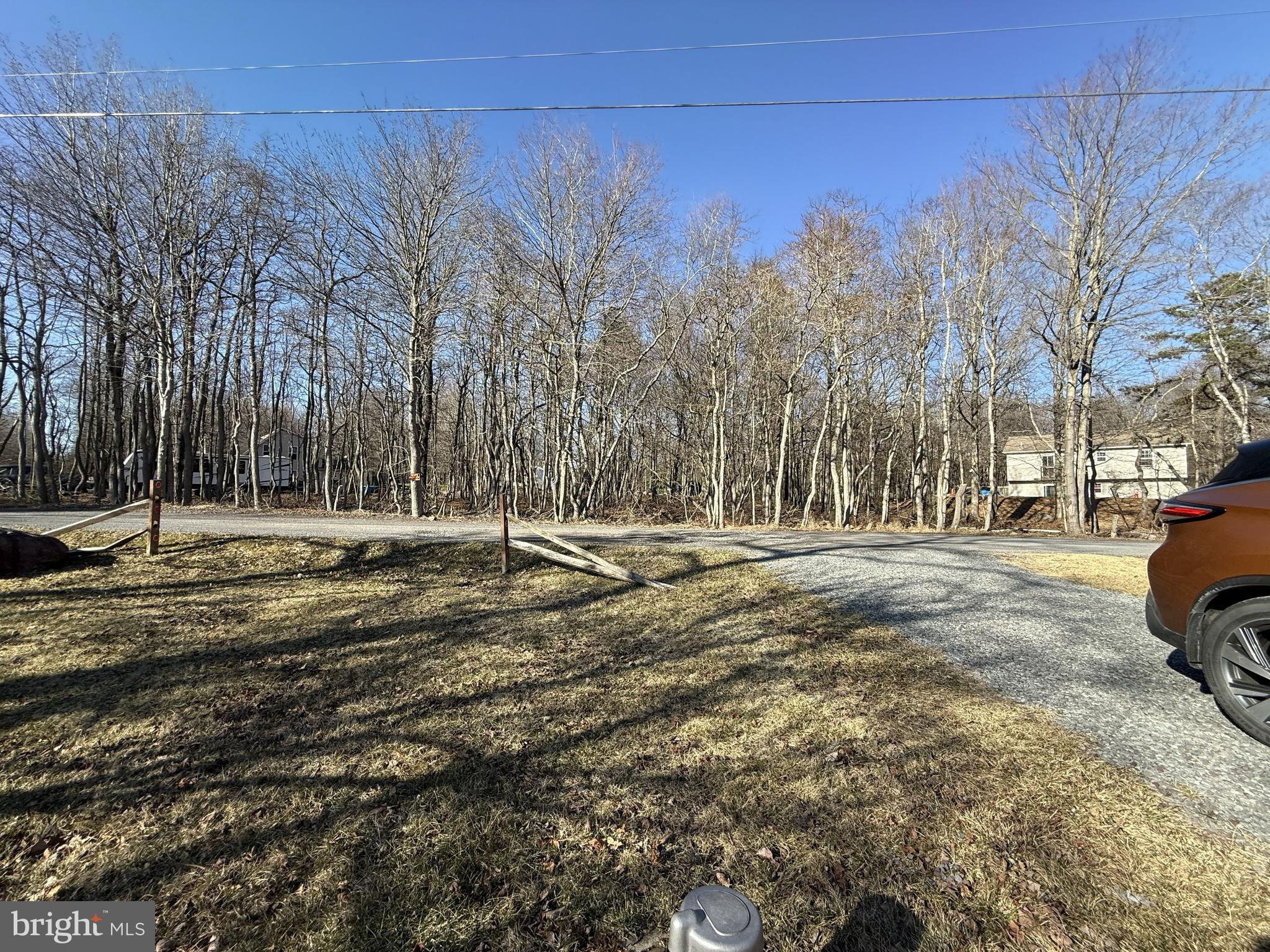 MOUNT POCAHONTAS - Residential