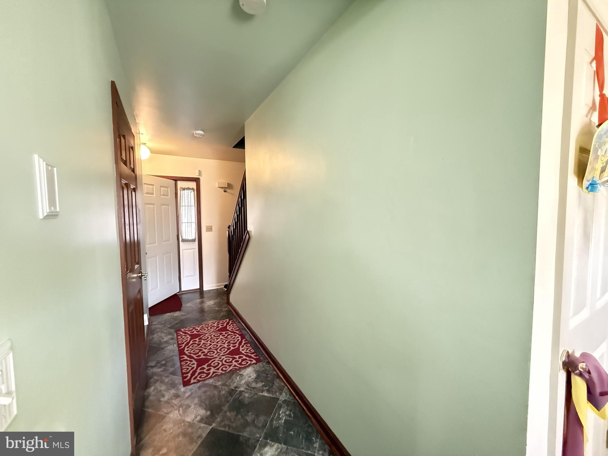 MOUNT POCAHONTAS - Residential