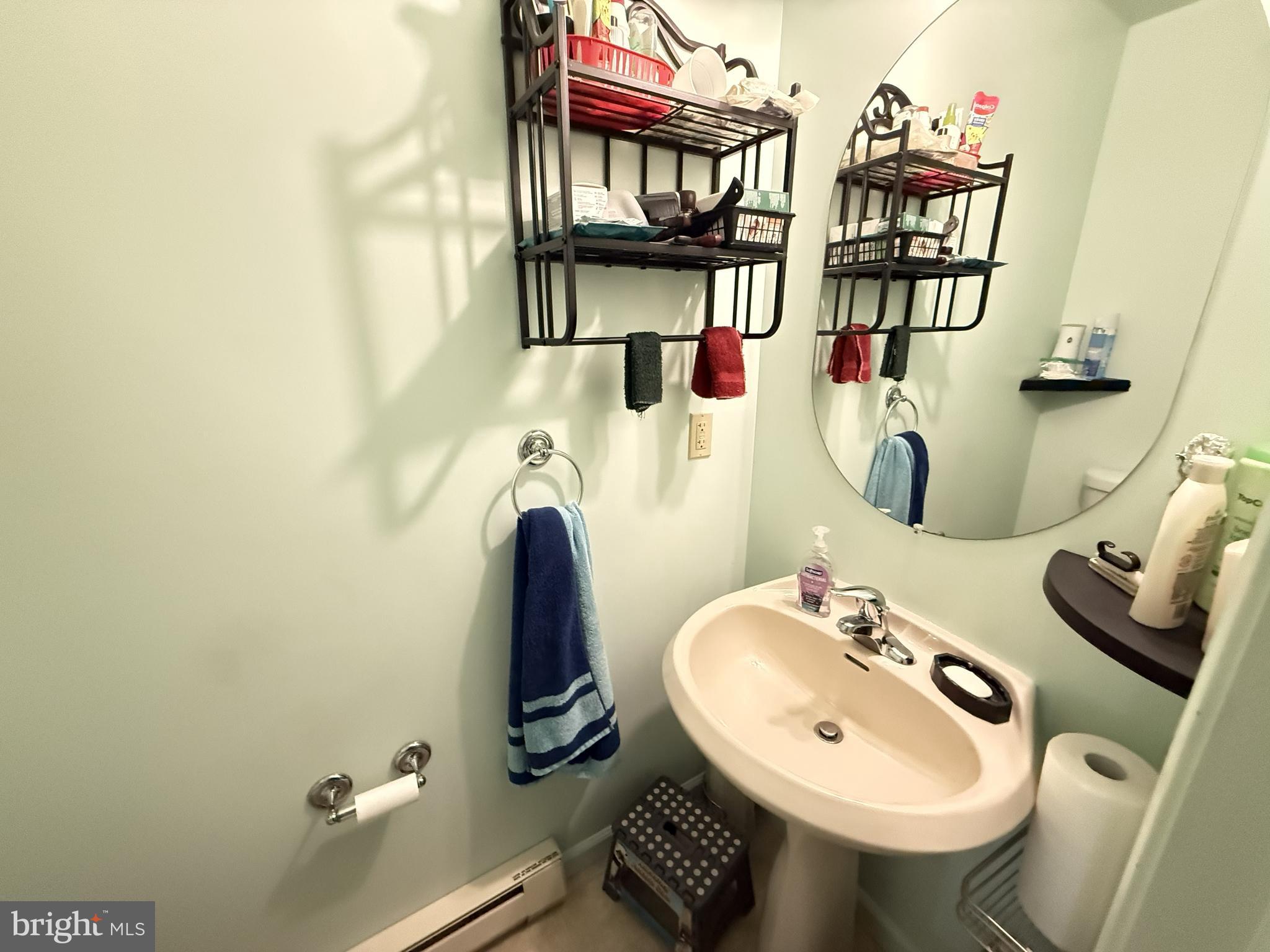 MOUNT POCAHONTAS - Residential