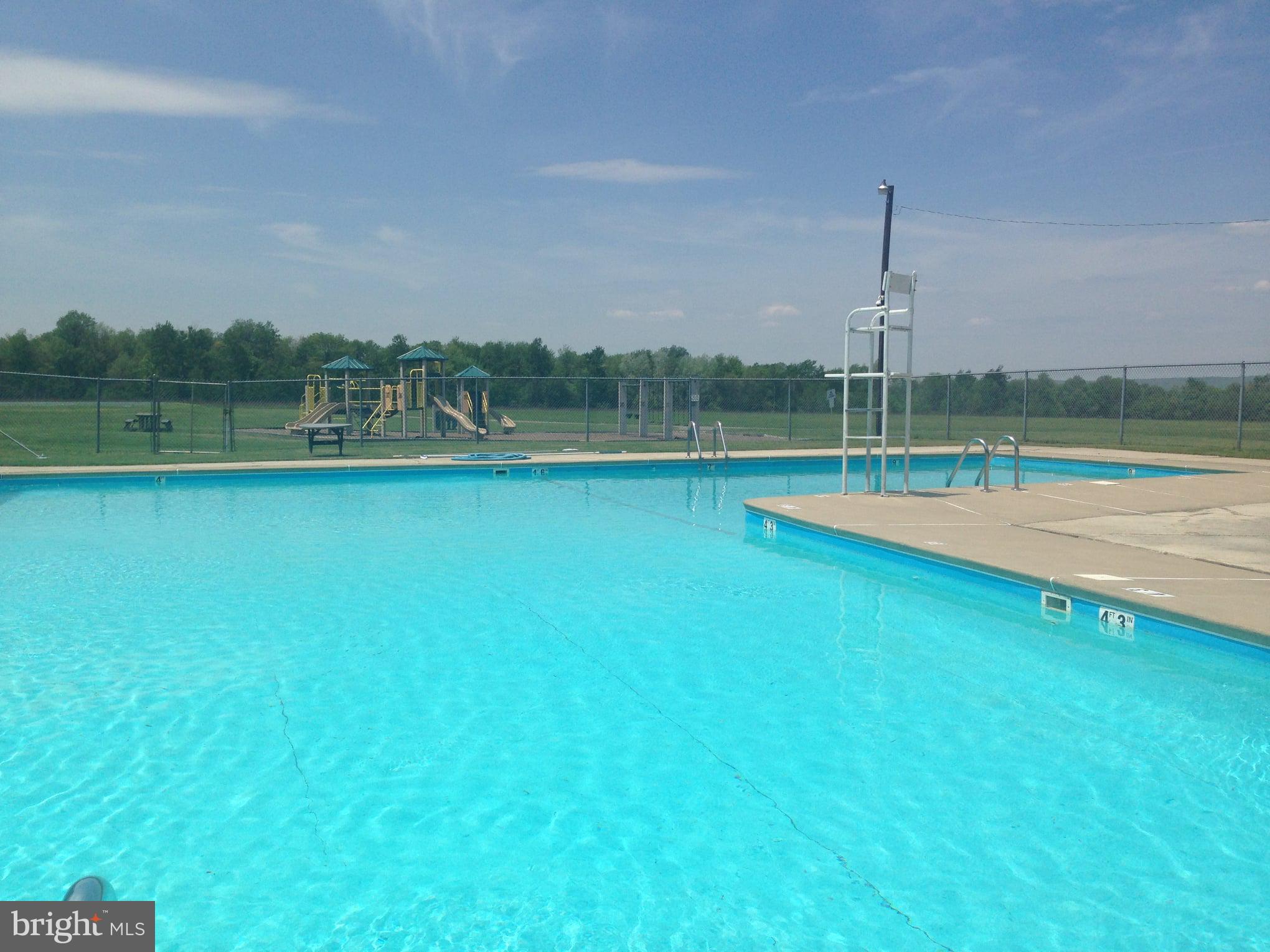 MOUNT POCAHONTAS - Residential