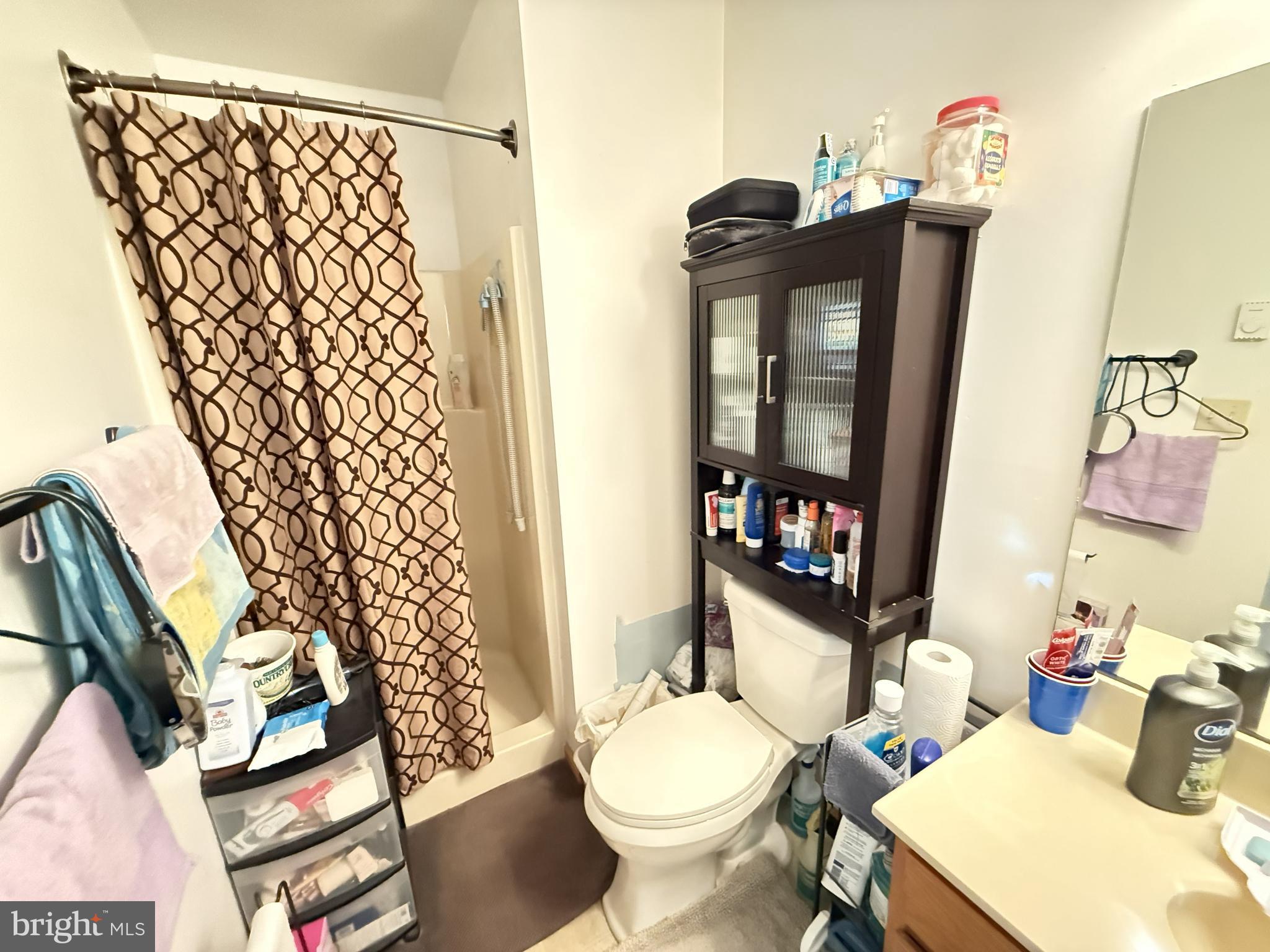 MOUNT POCAHONTAS - Residential