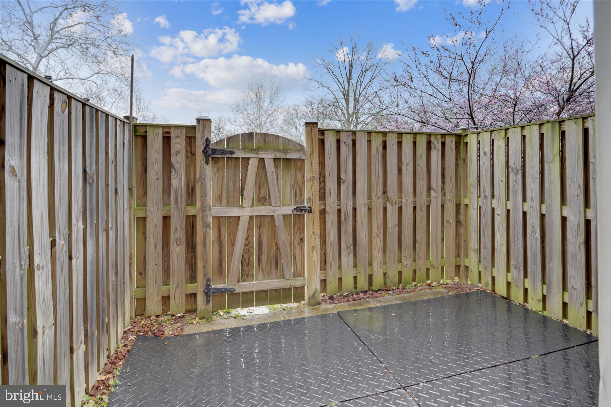 THE ARLINGTON - Residential