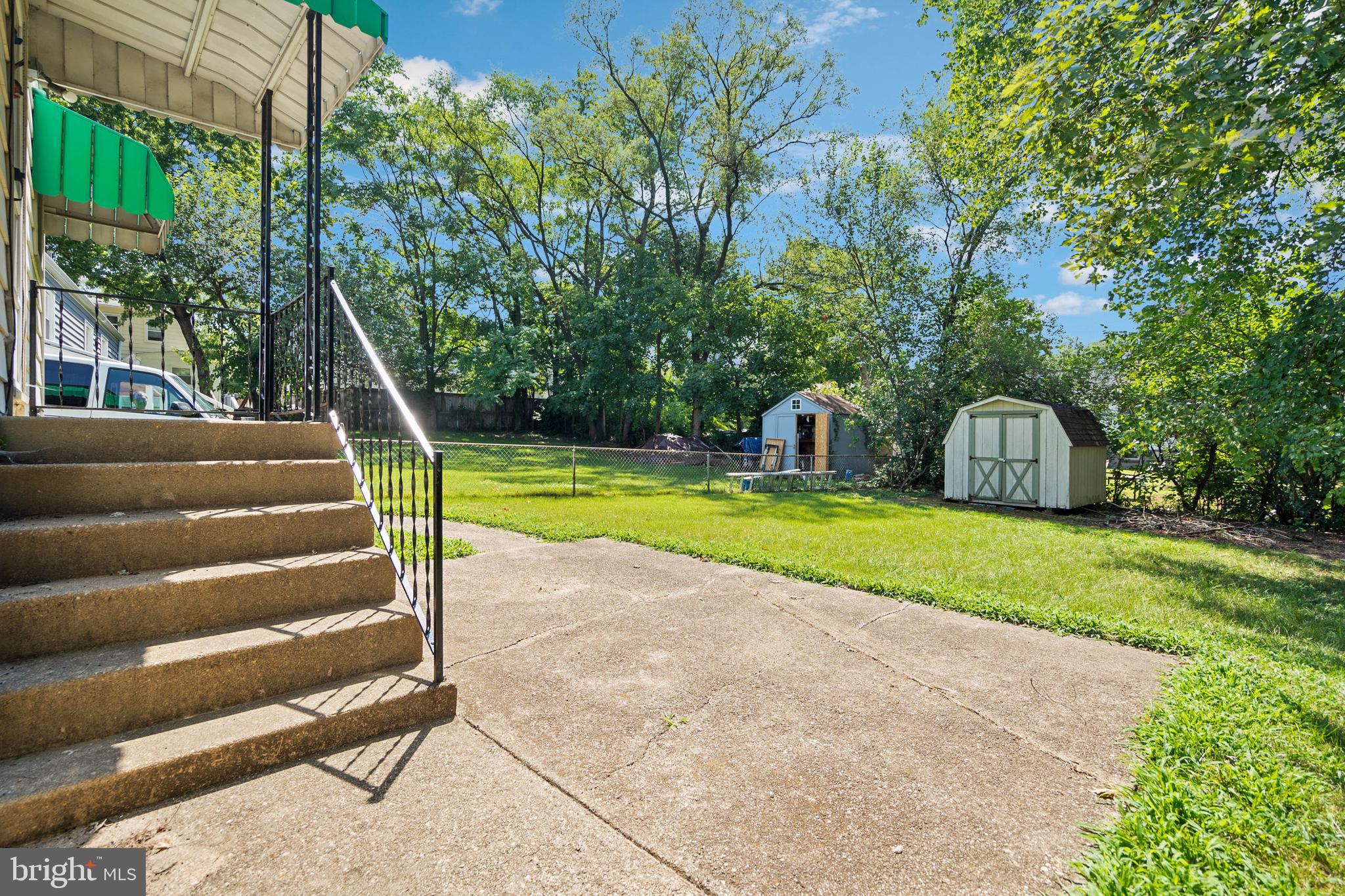 TEMPLETON MANOR - Residential