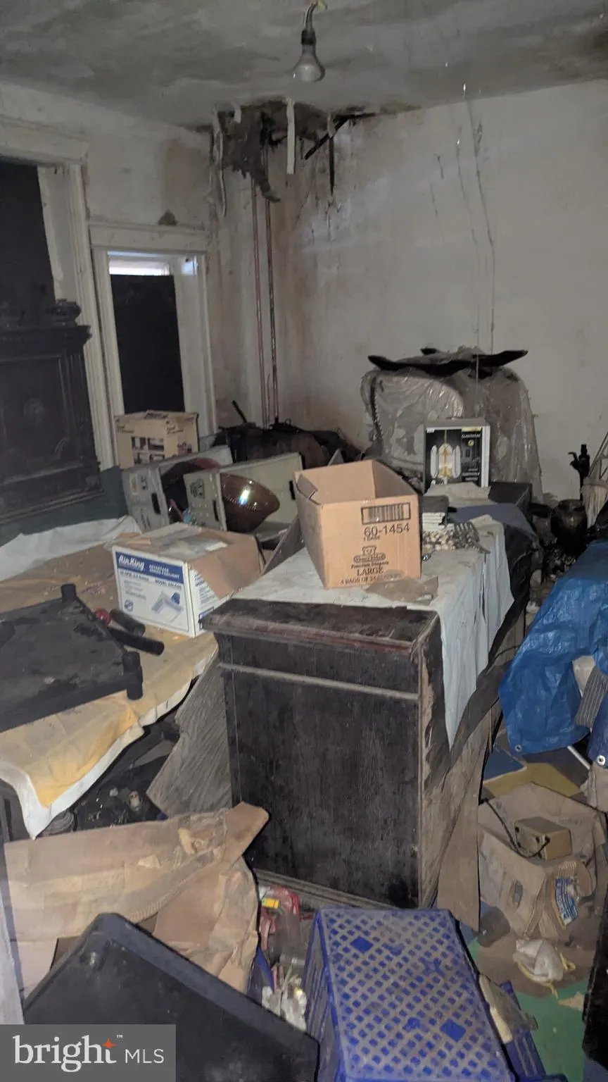 Philadelphia, Pennsylvania 19132, United States, 5 Bedrooms Bedrooms, ,2 BathroomsBathrooms,Residential,Active,241442