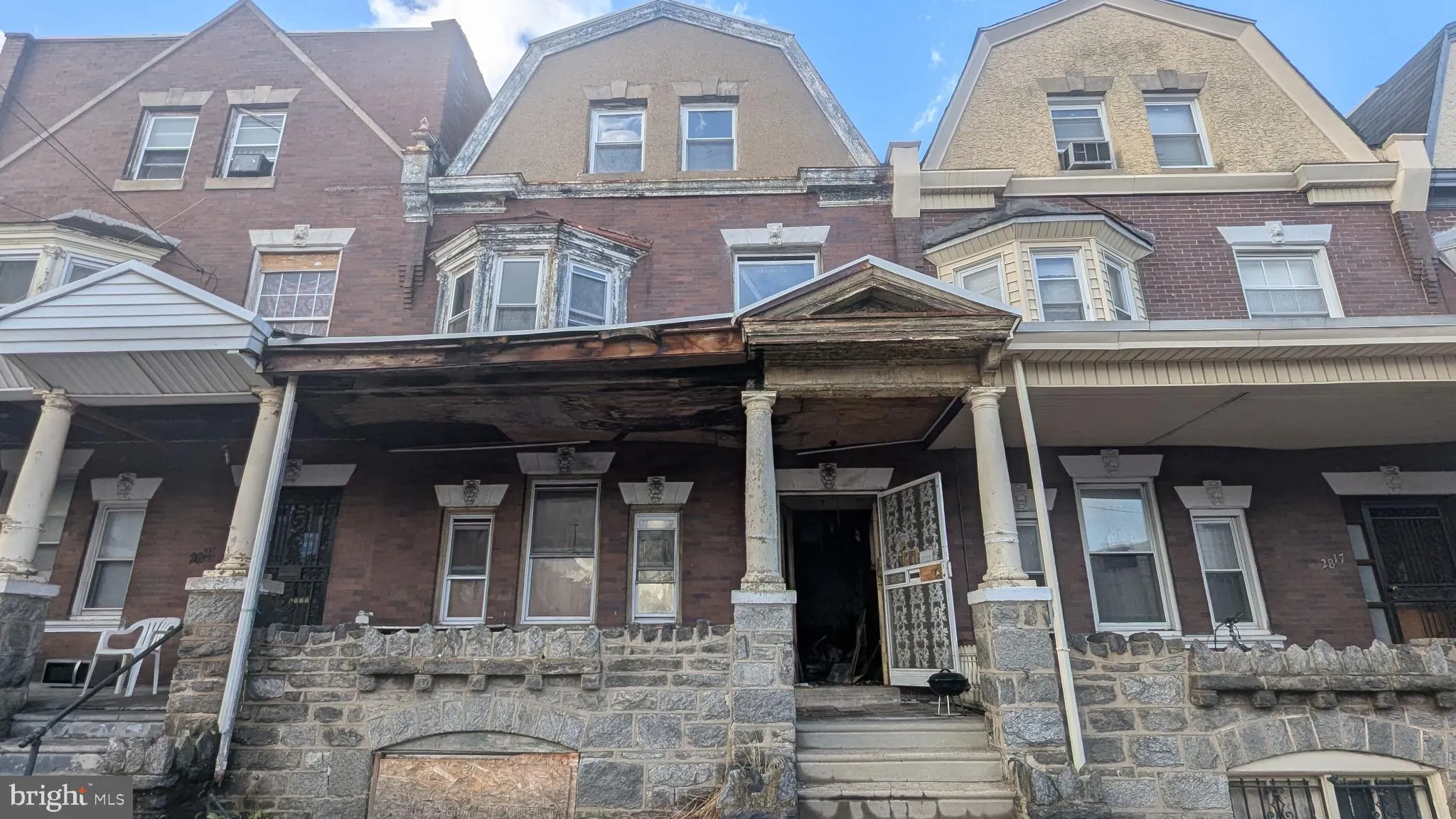 Philadelphia, Pennsylvania 19132, United States, 5 Bedrooms Bedrooms, ,2 BathroomsBathrooms,Residential,Active,241442